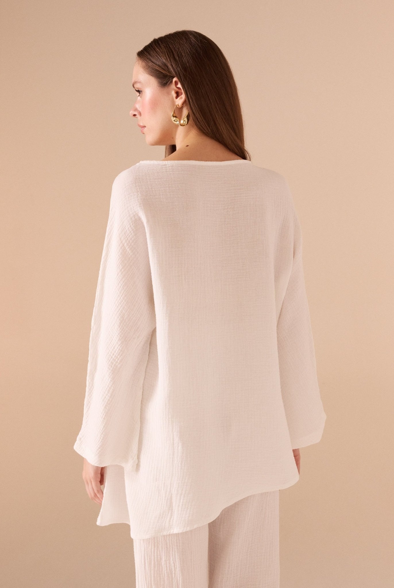 بلوزة قطن بأكمام طويلة وقصة غير متساوية - shopaleena