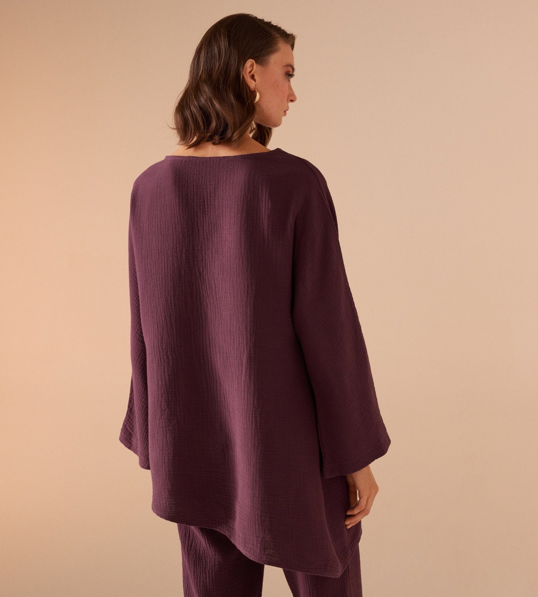 Asymmetric Cut Top - shopaleena
