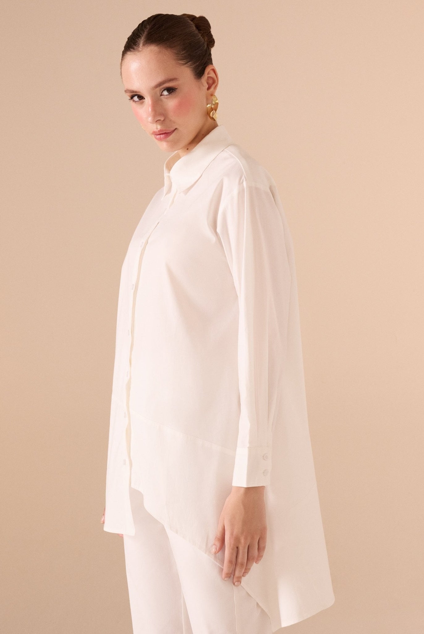 قميص بوبلين بقصة غير متماثلة - shopaleena