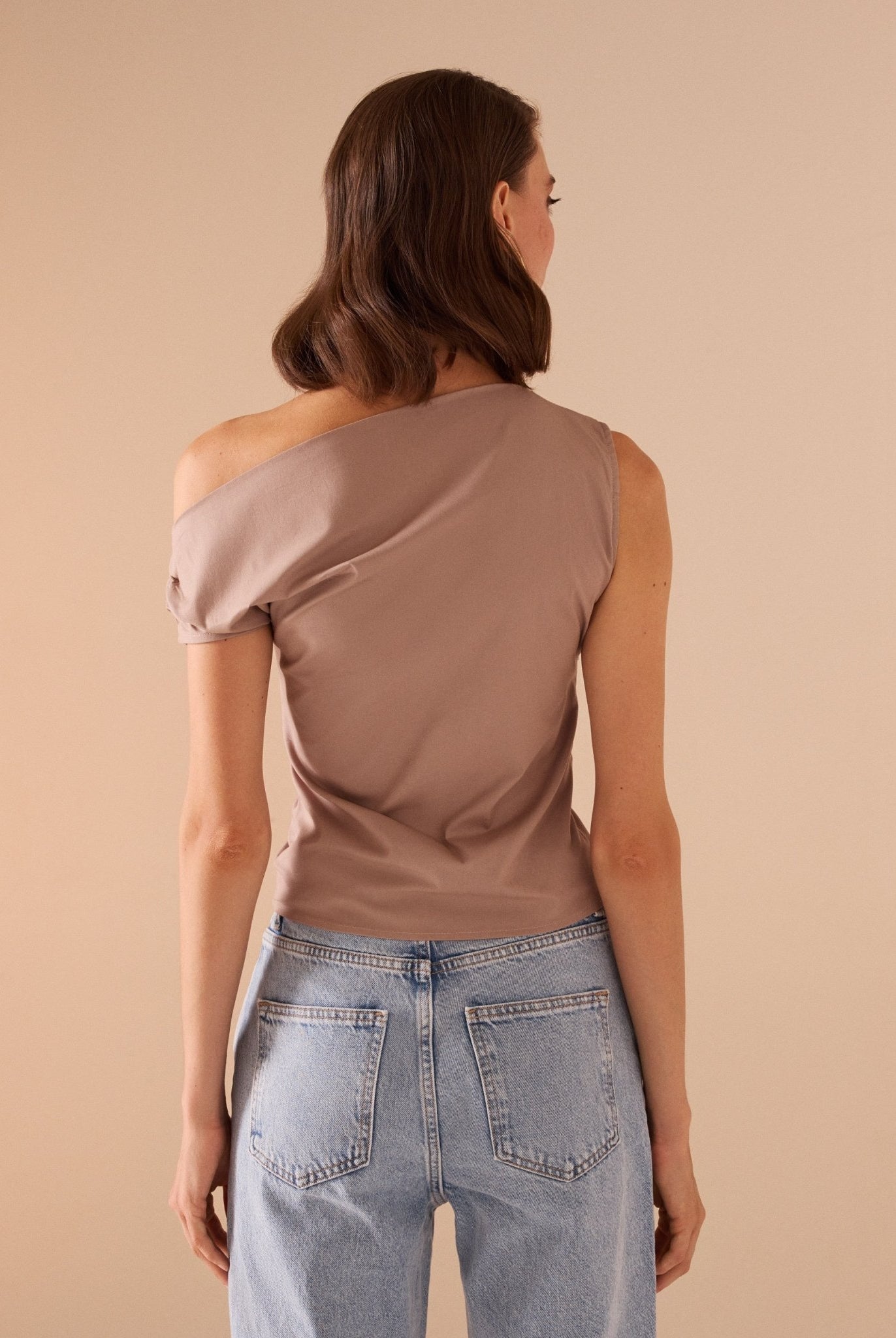 بلوزة بوبلين بكتف مائل - shopaleena