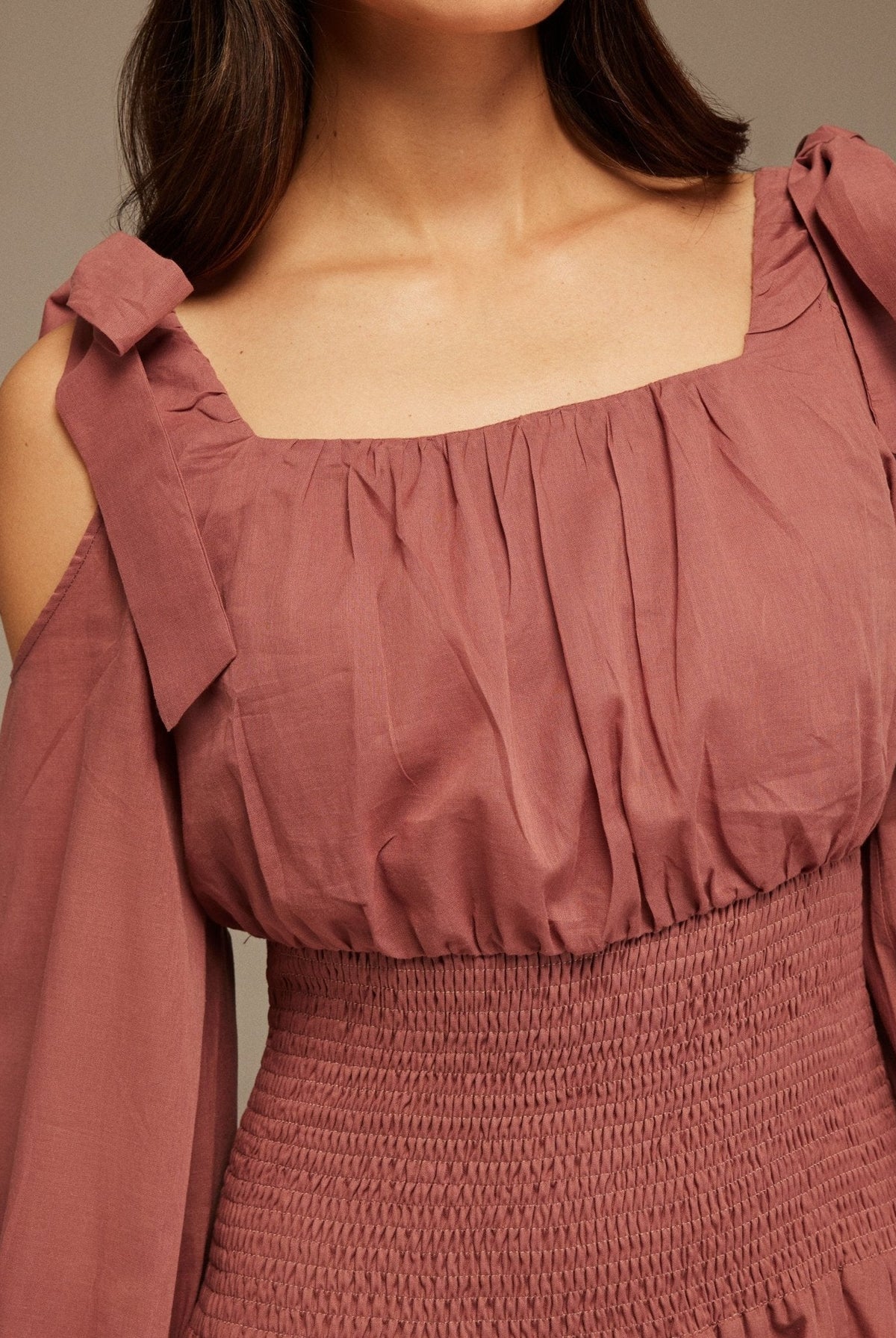 Balloon Long Sleeve With Ruched Waist Midi Dress - shopaleena