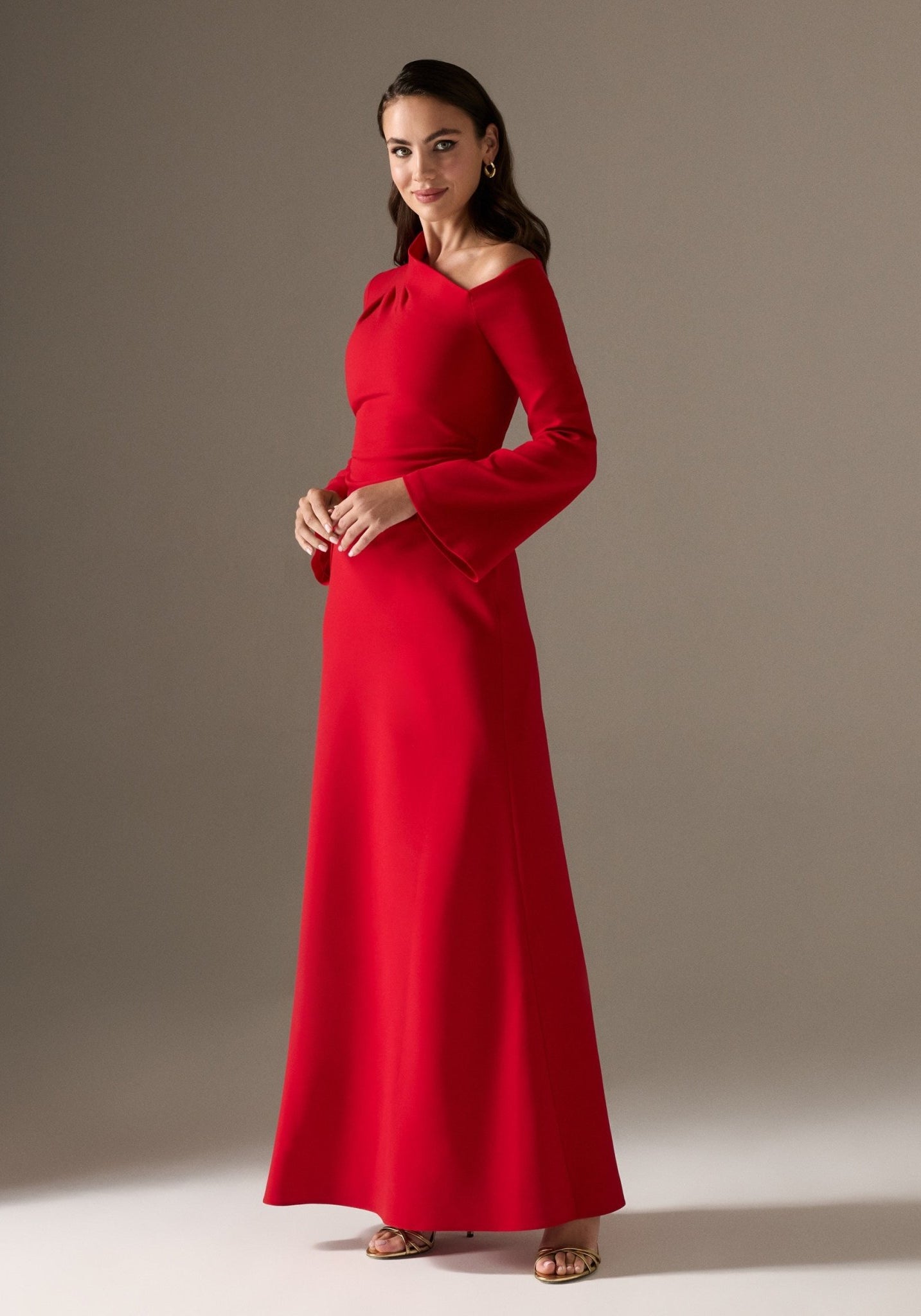 Bare shoulder Crepe maxi dress - shopaleena