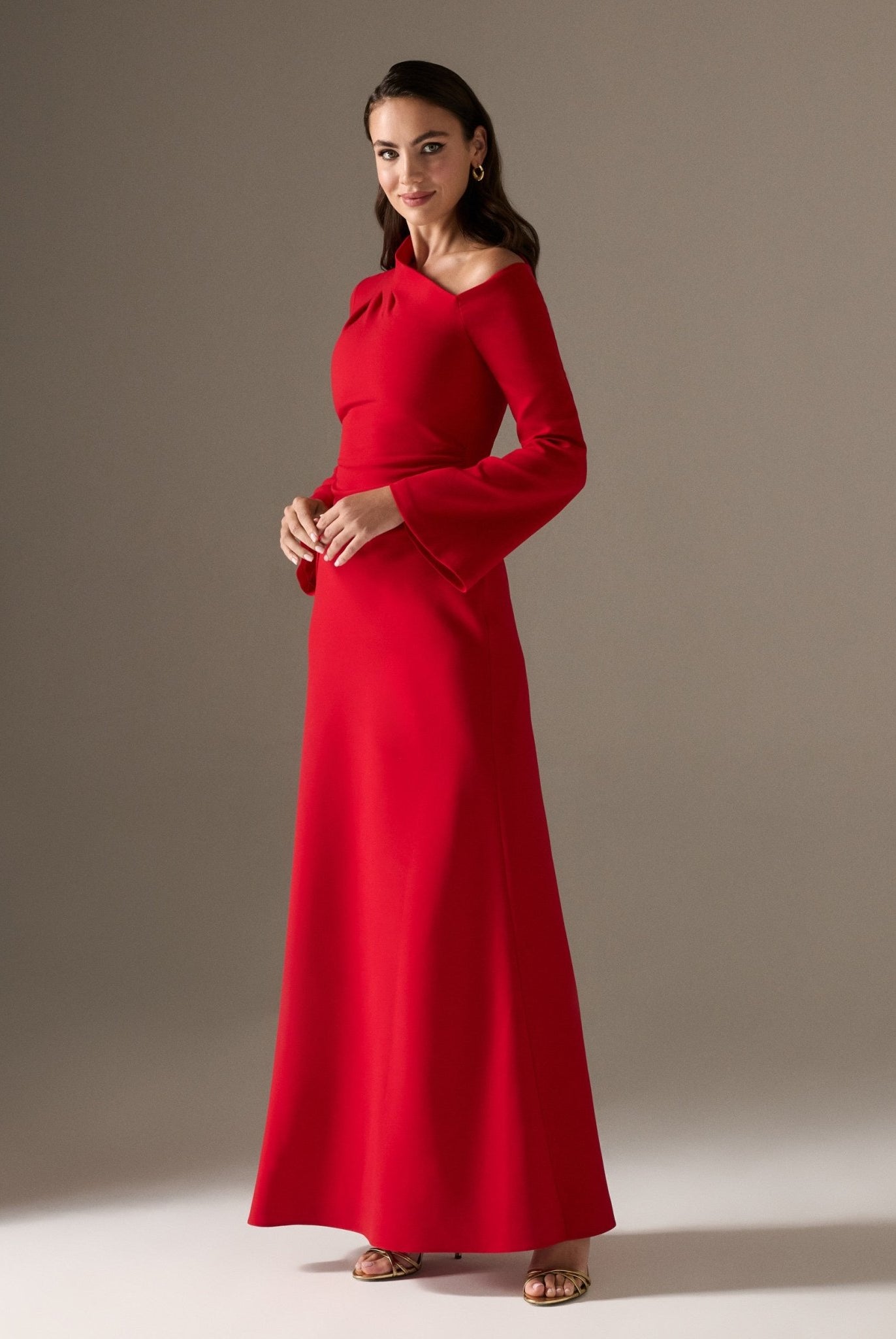 Bare shoulder Crepe maxi dress - shopaleena