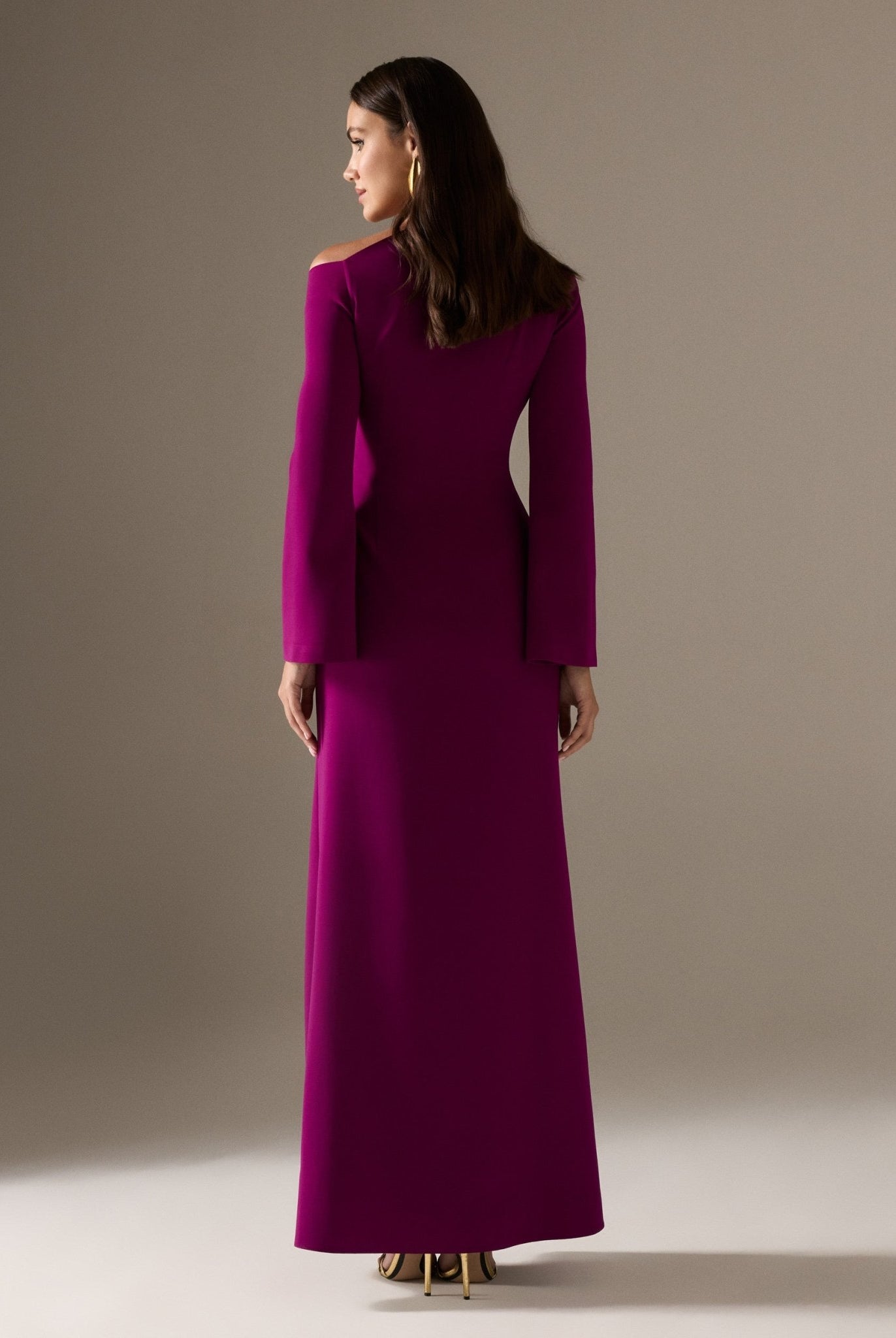 Bare shoulder Crepe maxi dress - shopaleena