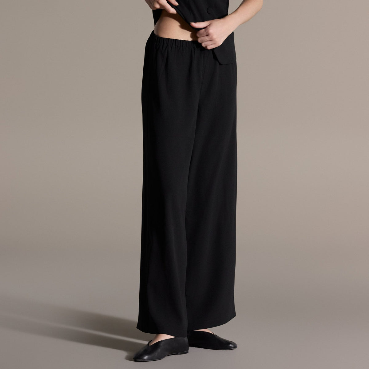 Black Elastic Waist Wide Leg Pants - shopaleena