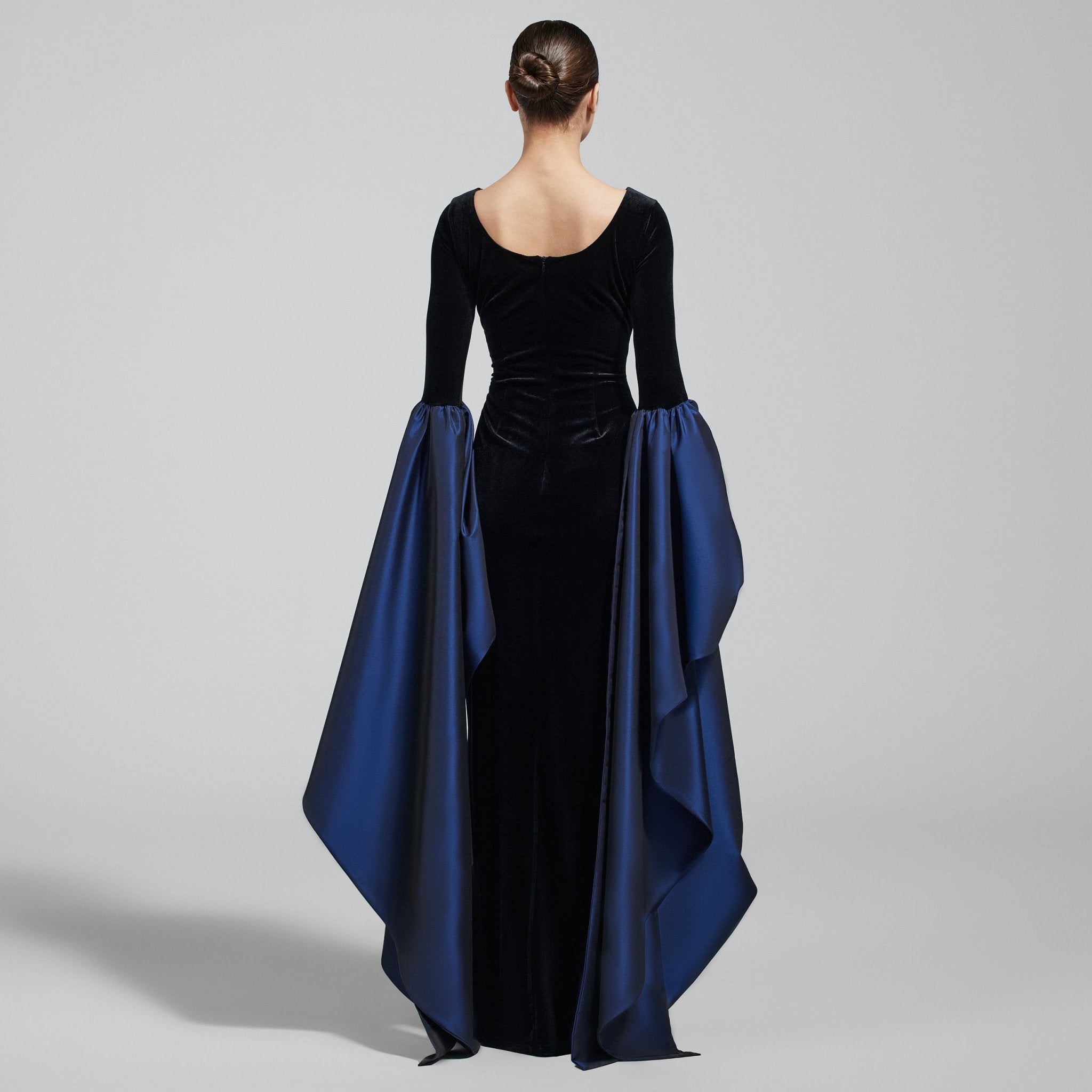 Black Fitted Gown With Extra Long Sleeves - shopaleena