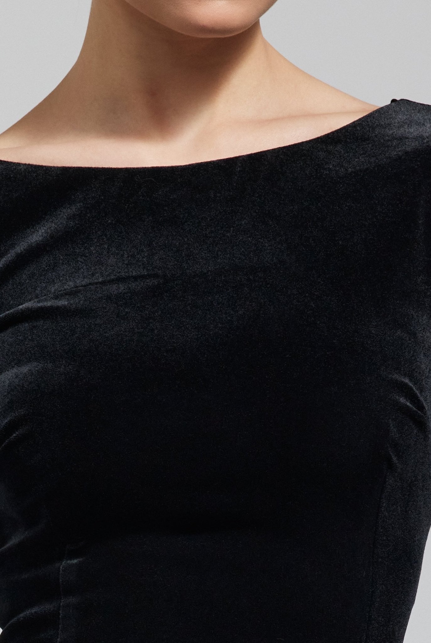 Black Fitted Gown With Extra Long Sleeves - shopaleena