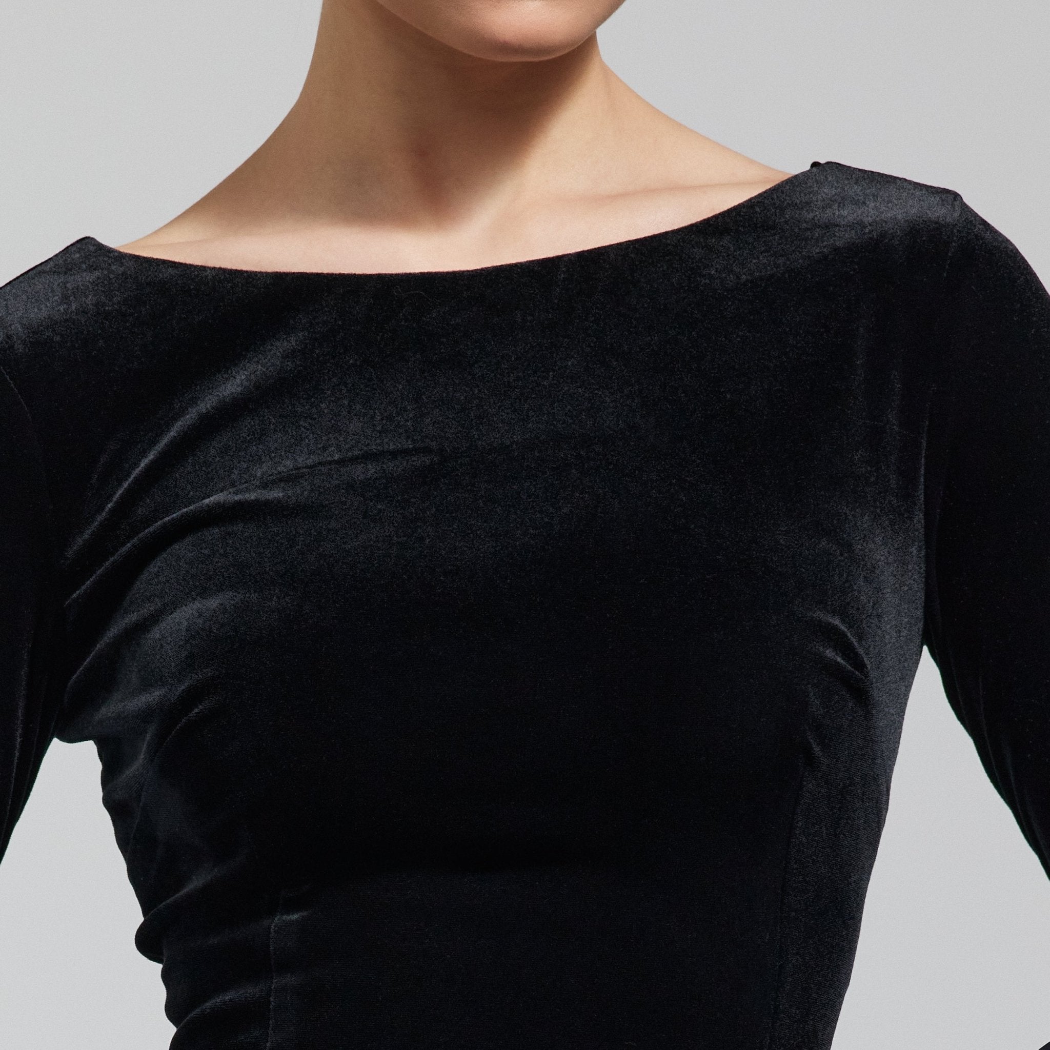 Black Fitted Gown With Extra Long Sleeves - shopaleena