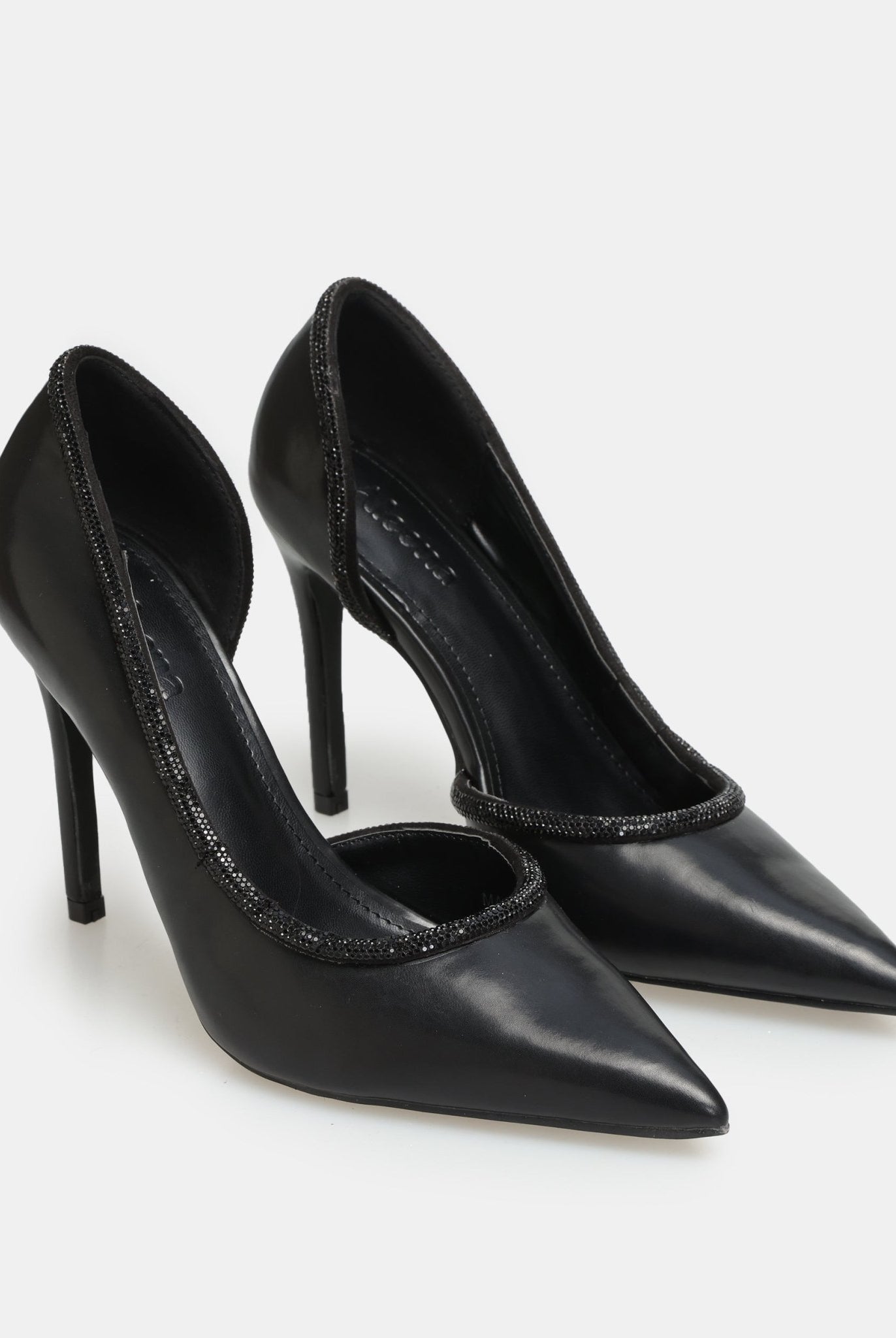 Black Leather Pointed Toe Pumps - shopaleena