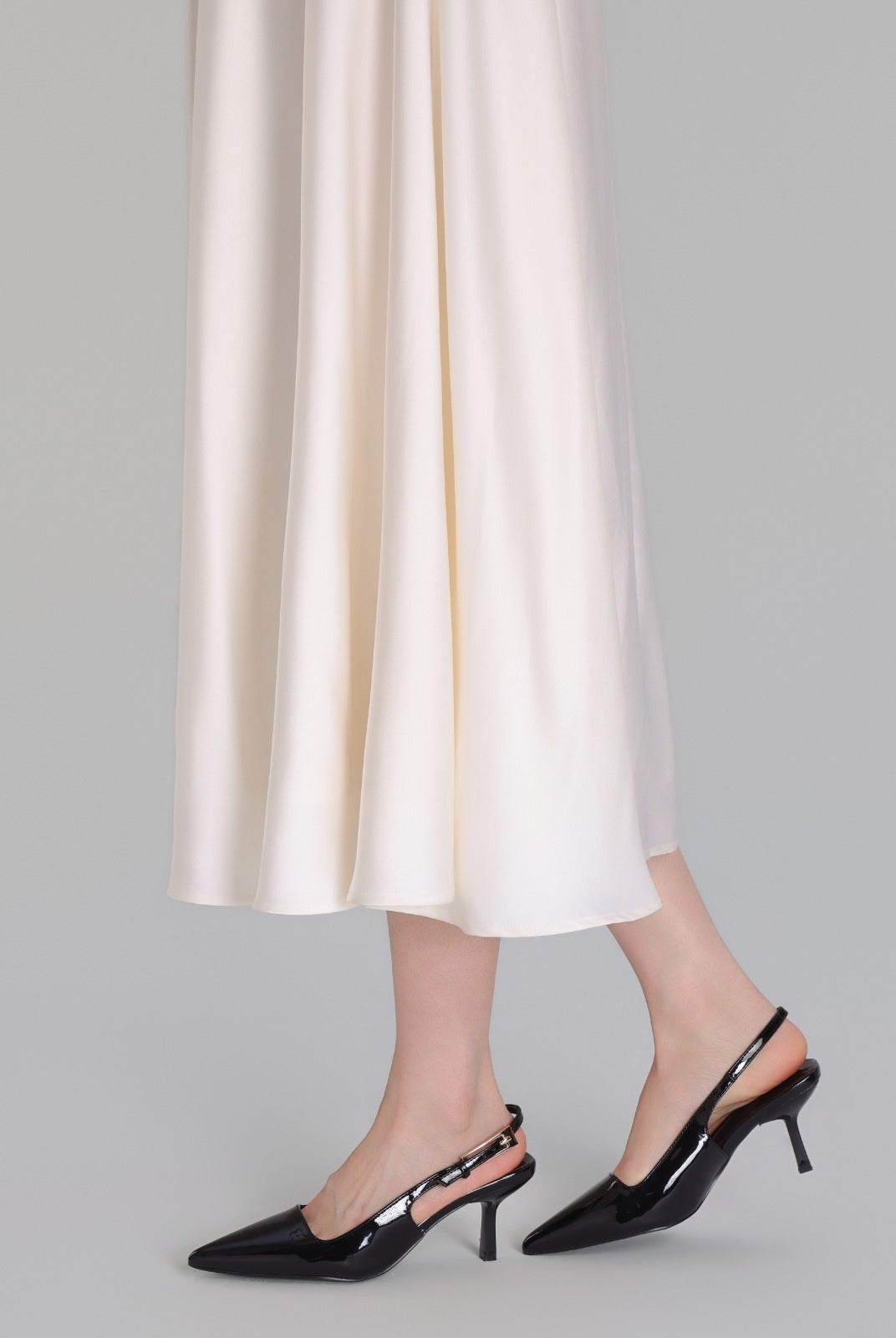 Black Patent Slingback Heels - shopaleena