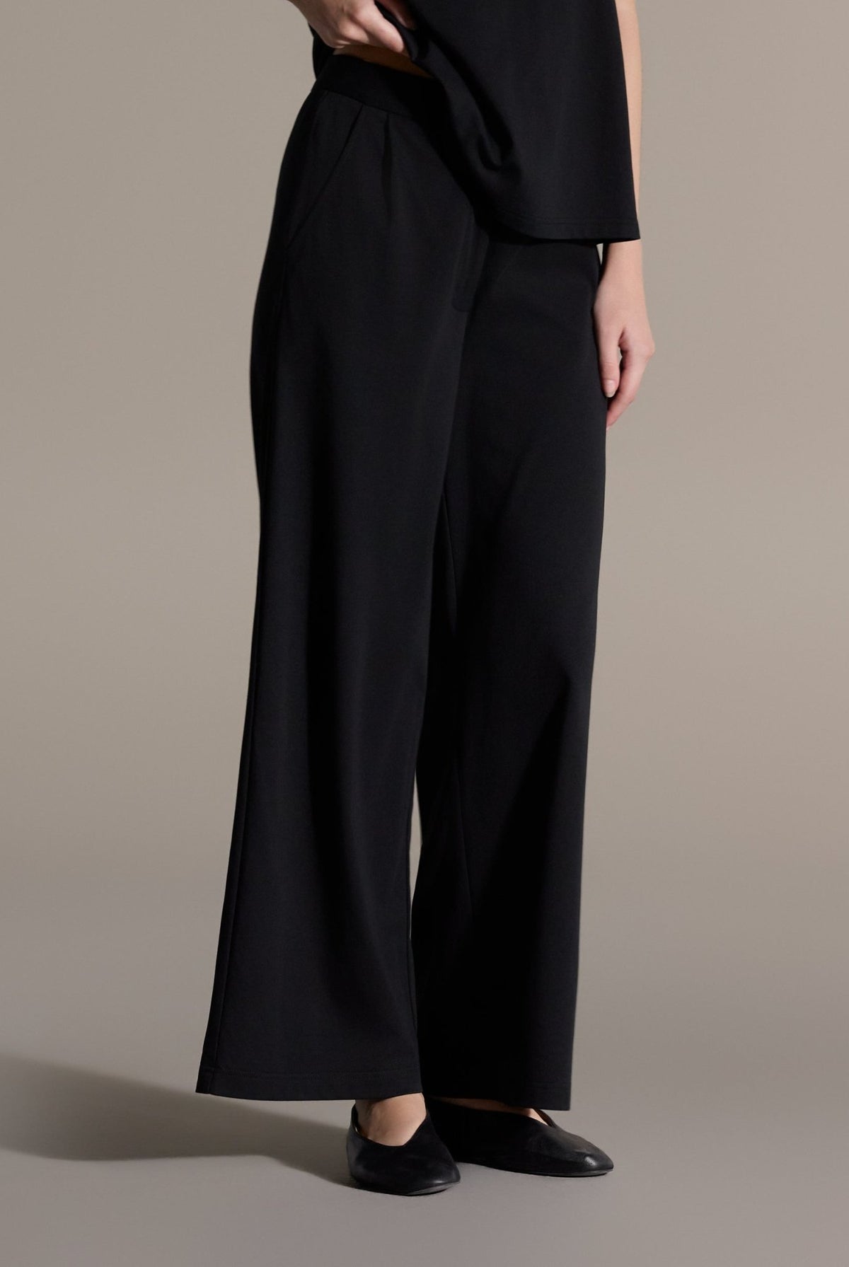 Black Short Sleeve Top & Wide Leg Pants Set - shopaleena