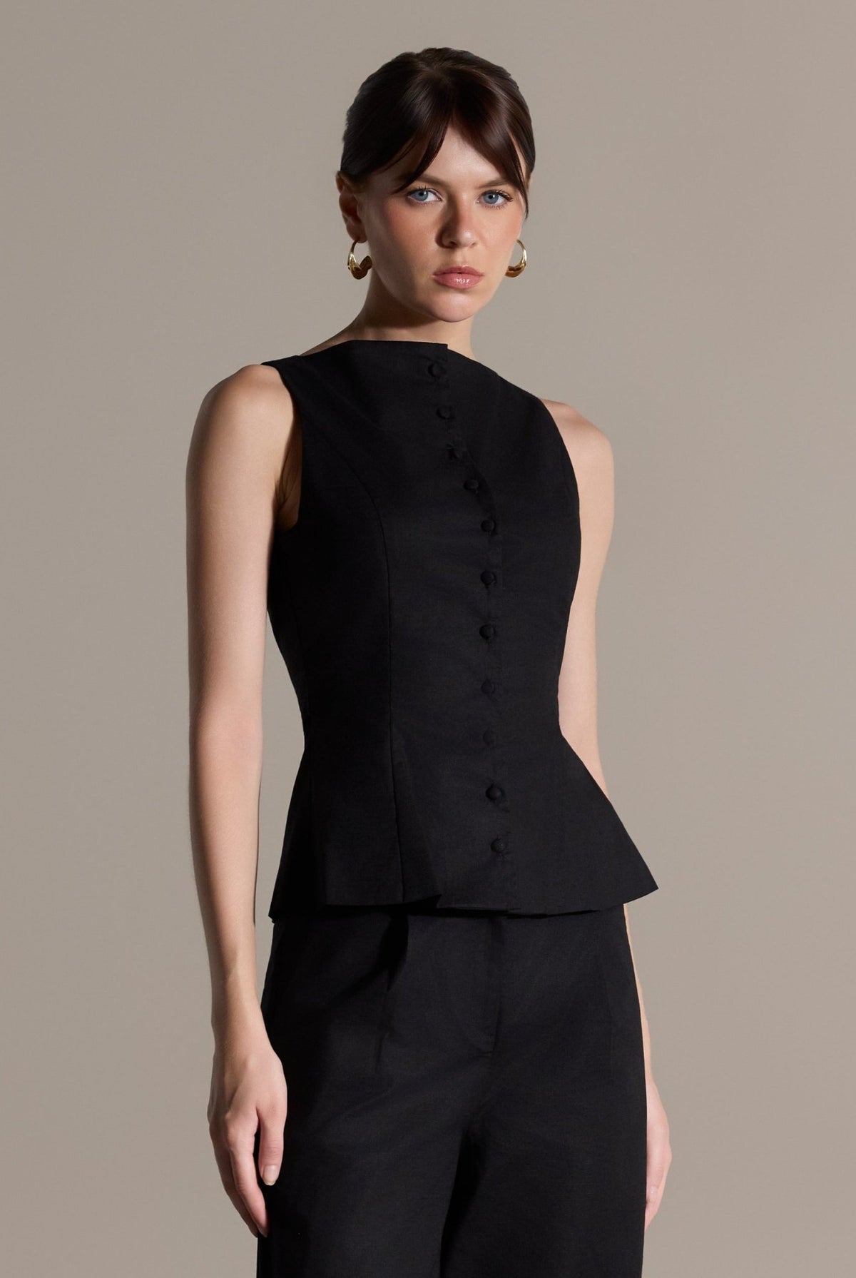 Black Sleeveless Boat Linen Top - shopaleena