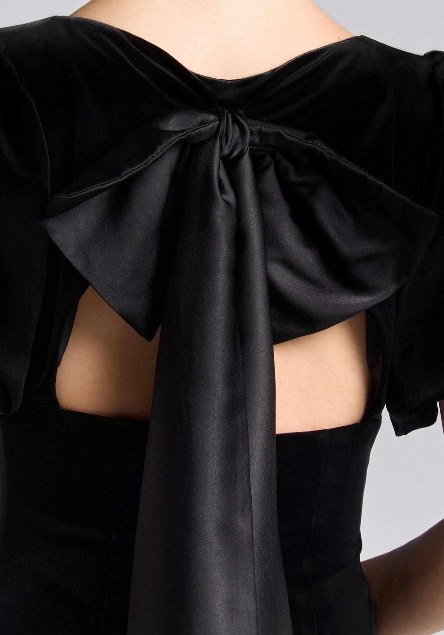 Black Velvet Dress with Back Satin Bow - shopaleena