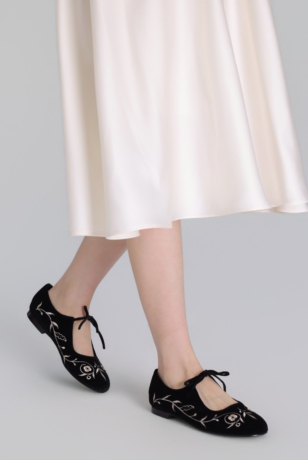 Black Velvet Embroidered Flats - shopaleena