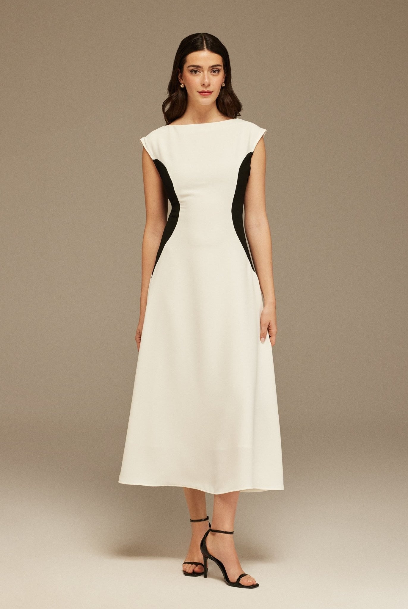 Black & White Boatneck design with flared Skirt - shopaleena