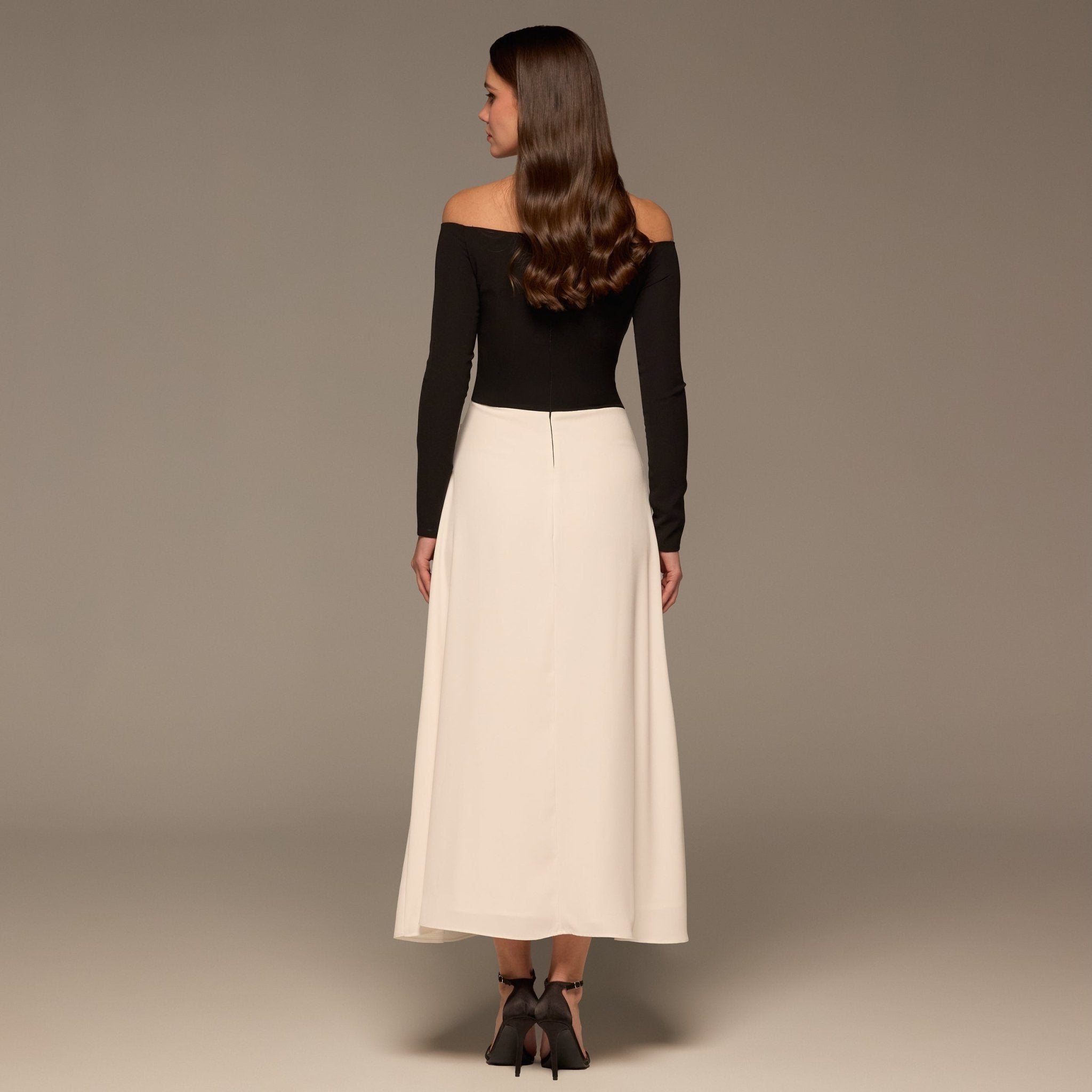 Black & White Crepe Chiffon Draped Maxi - shopaleena