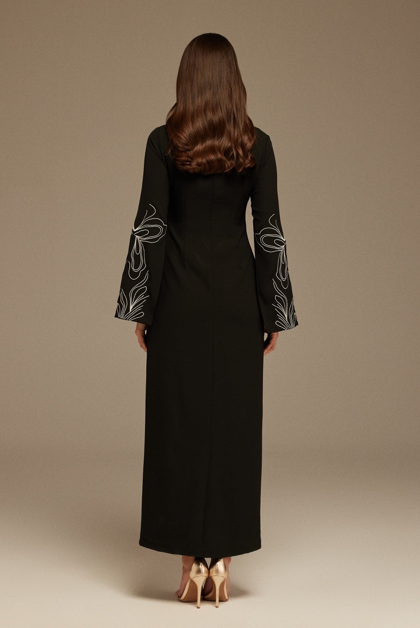 Black & White Embroidered Sleeve Maxi Dress - shopaleena