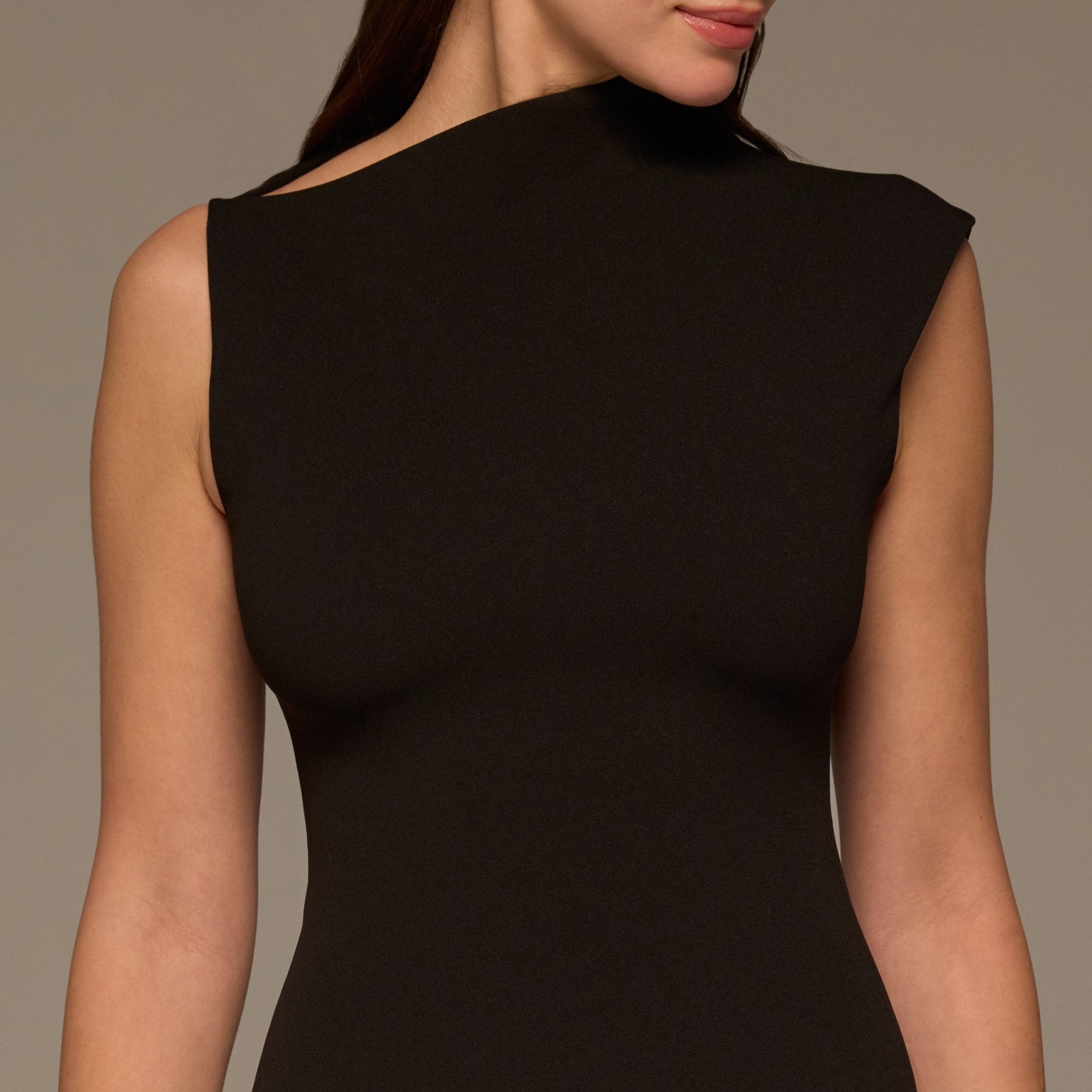 Black & White Oblique Neck Pleated Maxi Dress - shopaleena