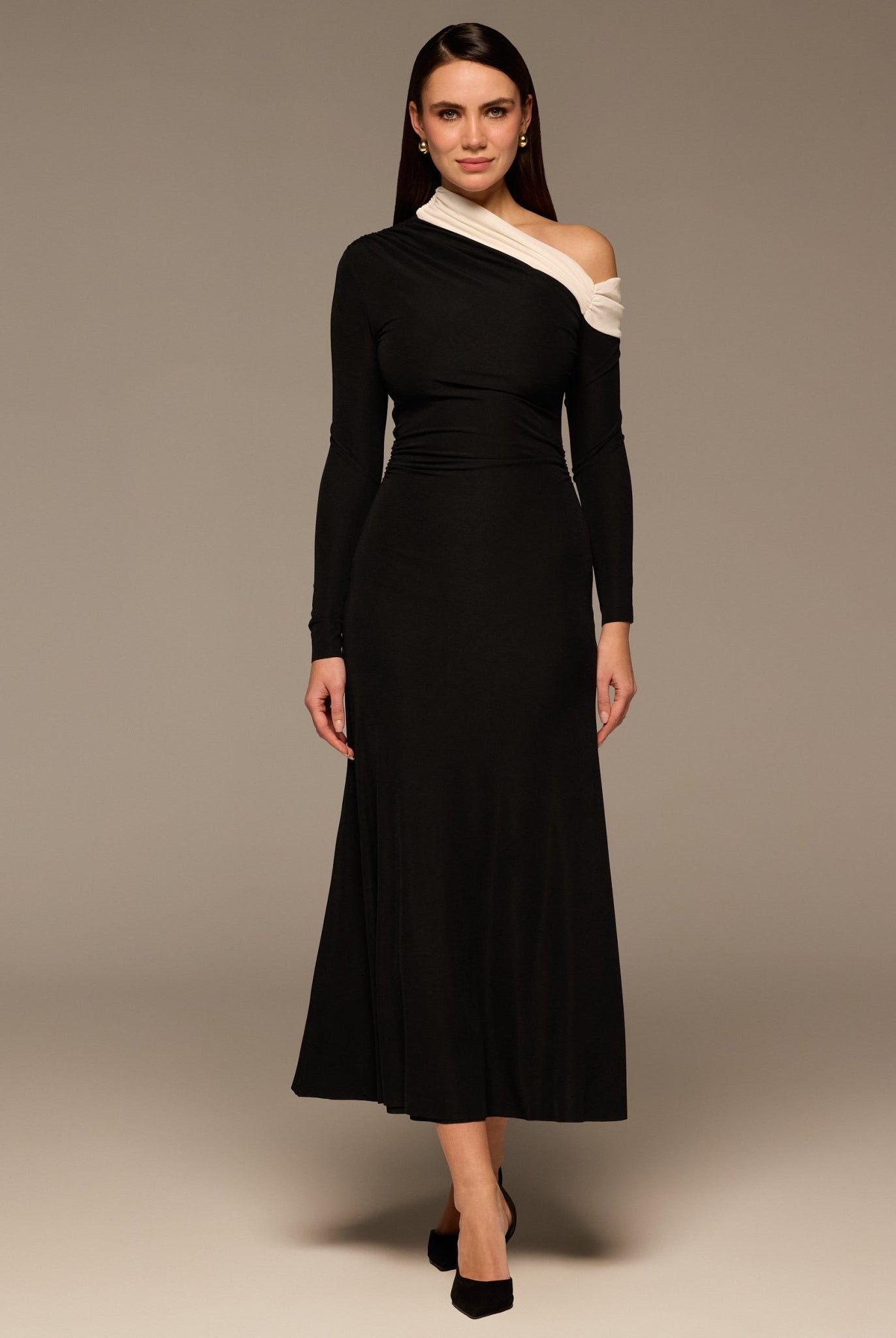 Black & White Off Shoulder Ruched Maxi Dress - shopaleena