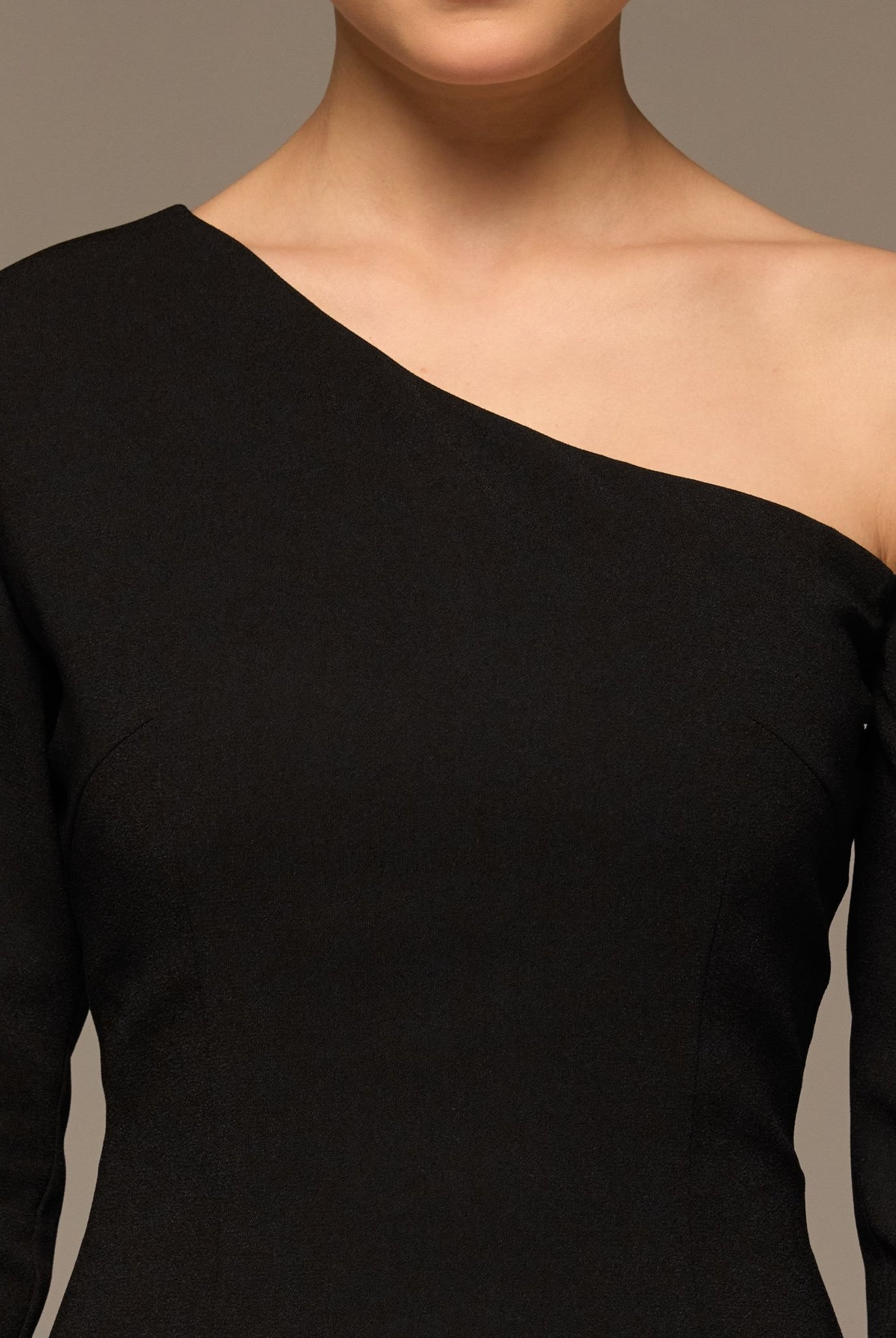 Black & White One - shoulder Crepe Dress With Pleated Skirt - shopaleena