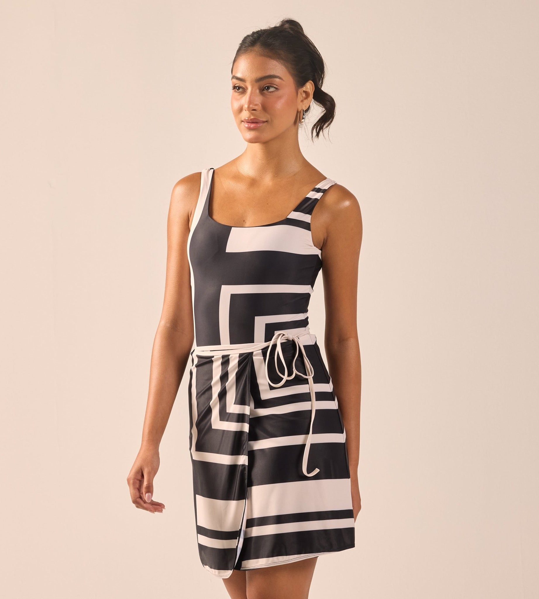Black & White Swim Skirt - shopaleena