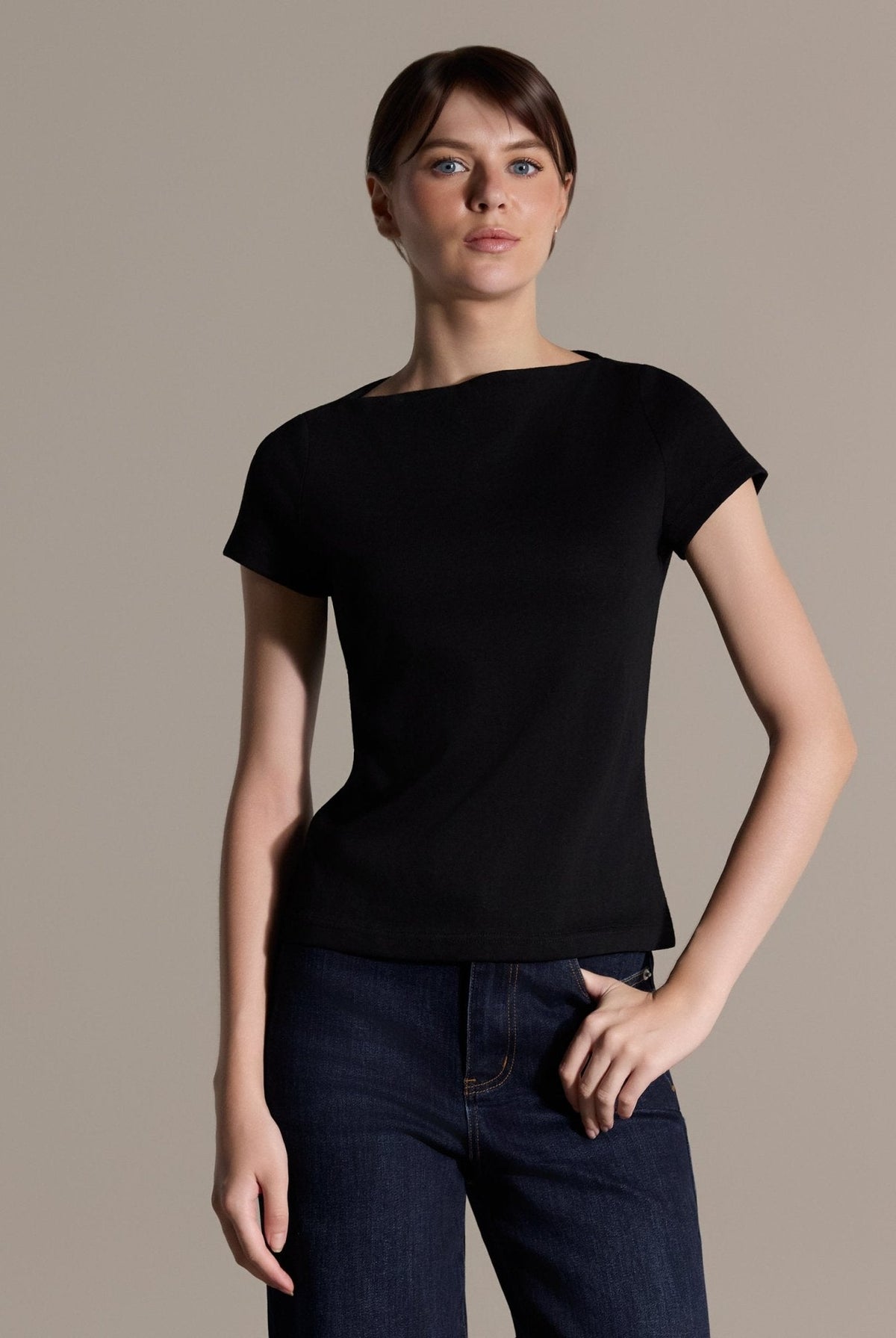 Boat Neck Fitted T-Shirt - shopaleena