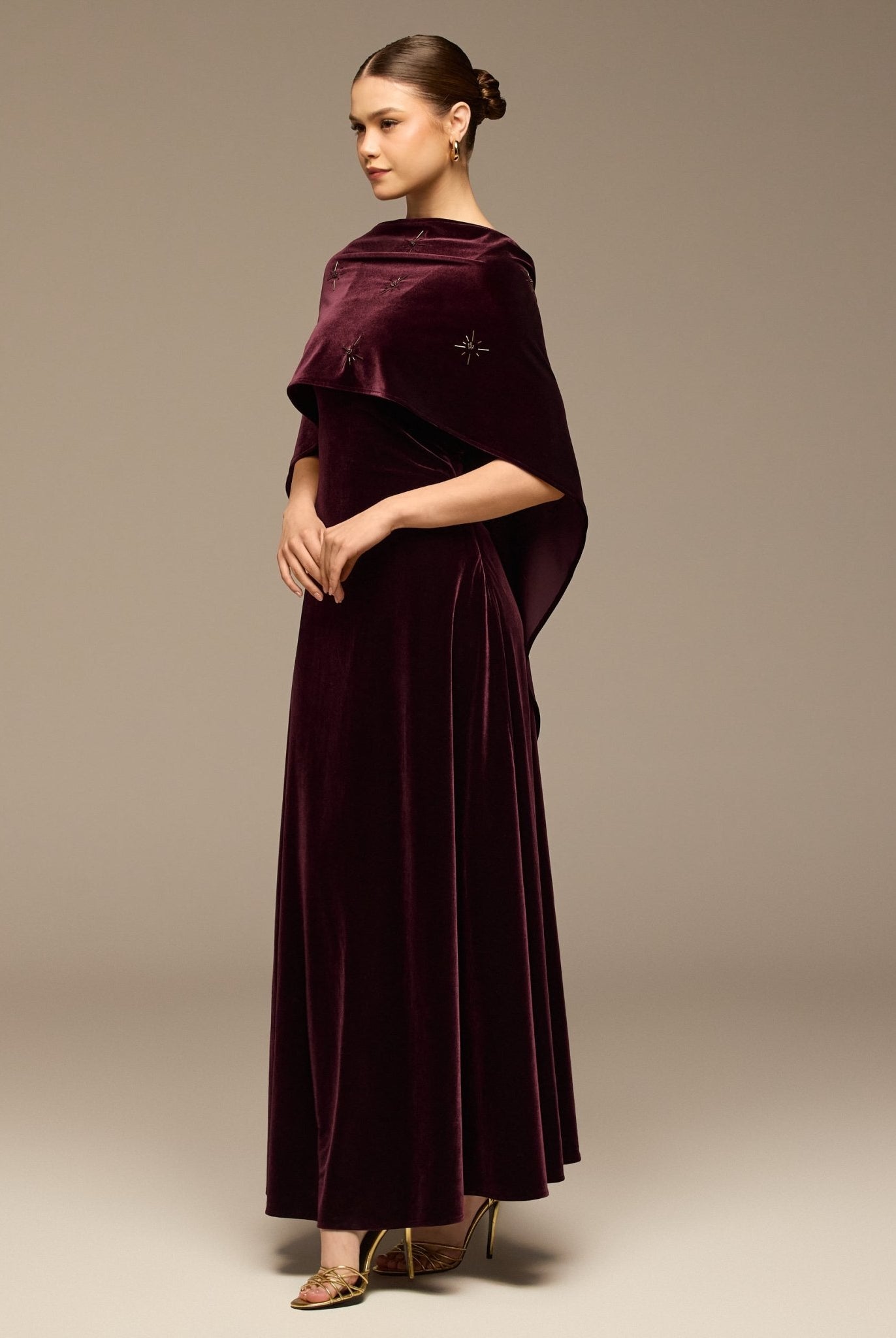 Burgundy Beaded Velvet Maxi Dress - shopaleena
