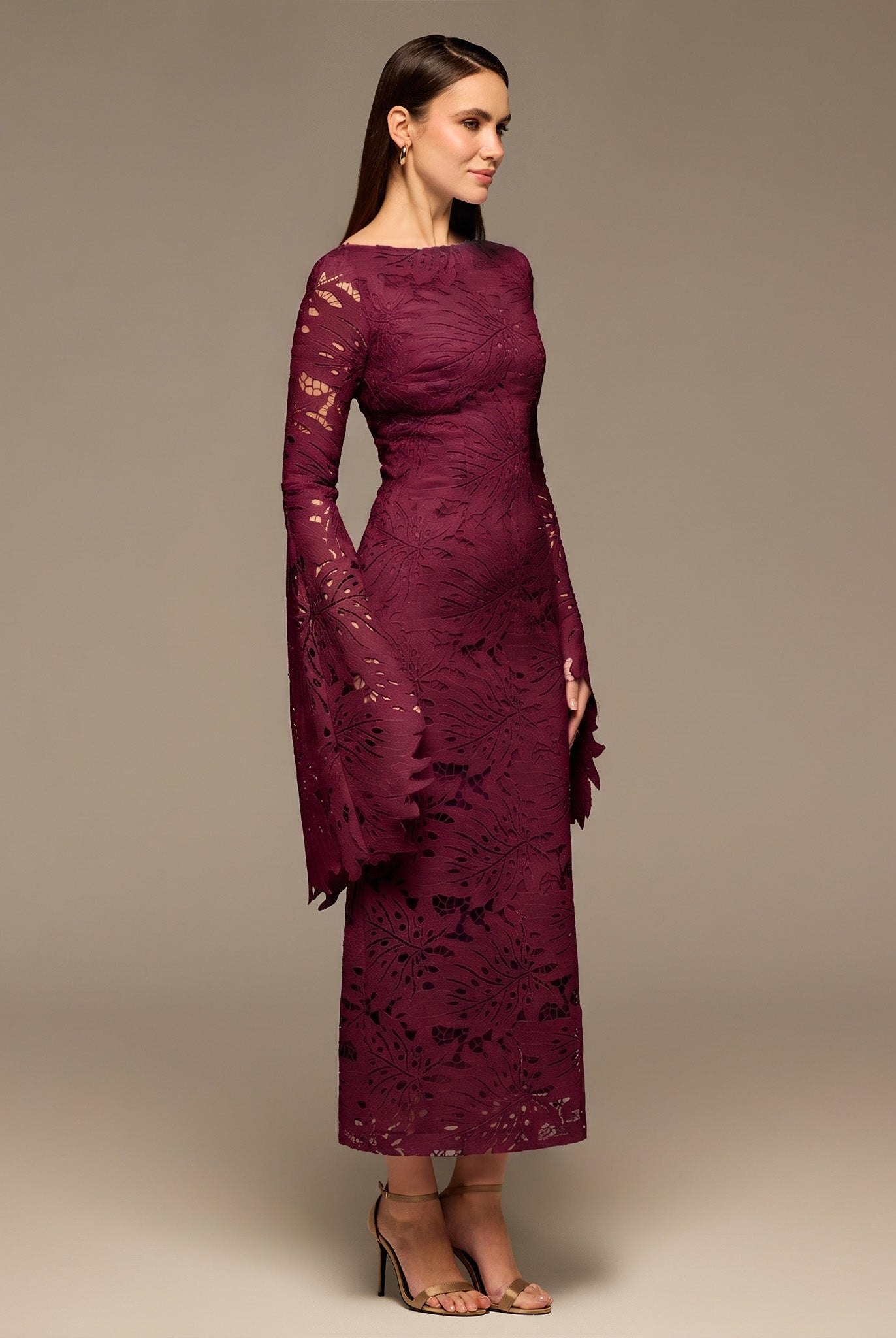 Burgundy Lace Long Sleeve Maxi Dress - shopaleena