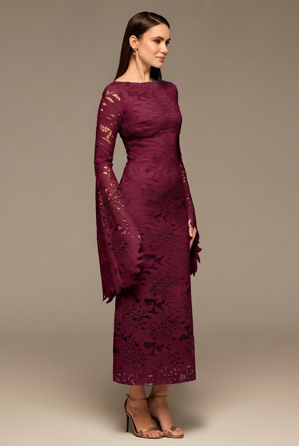 Burgundy Lace Long Sleeve Maxi Dress - shopaleena