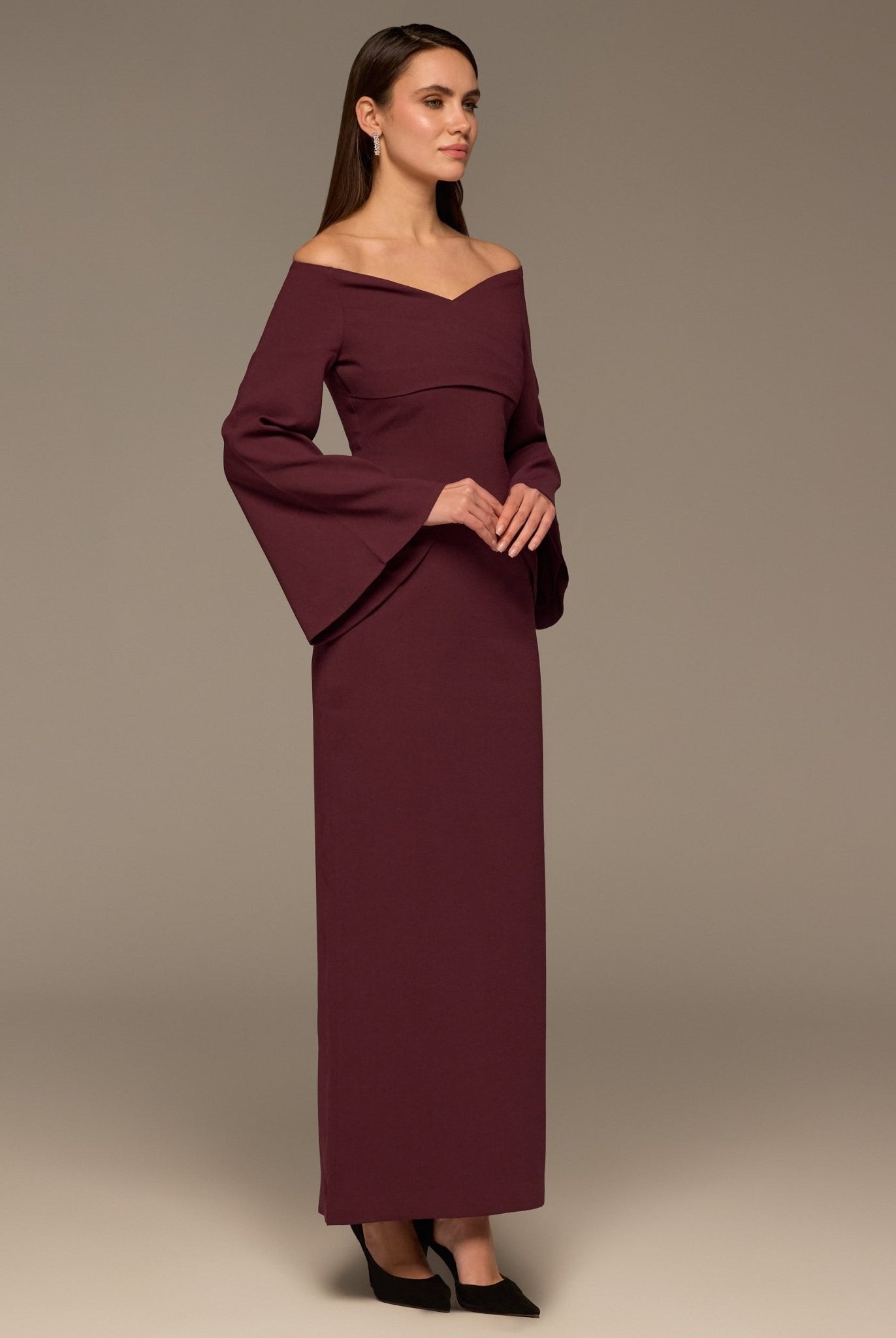 Burgundy Wide V Neck Crepe Maxi Dress - shopaleena