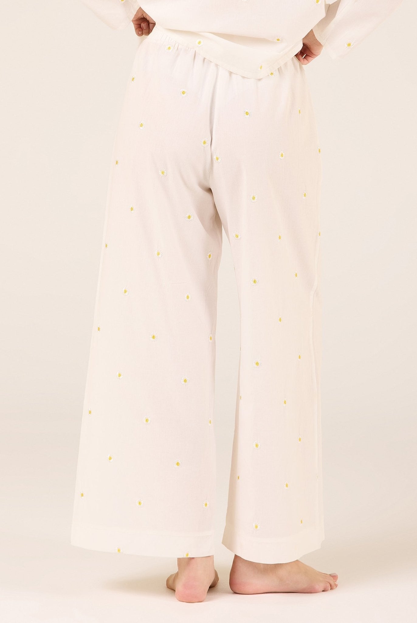 Cotton Embroidered Daisy Print Pants - shopaleena