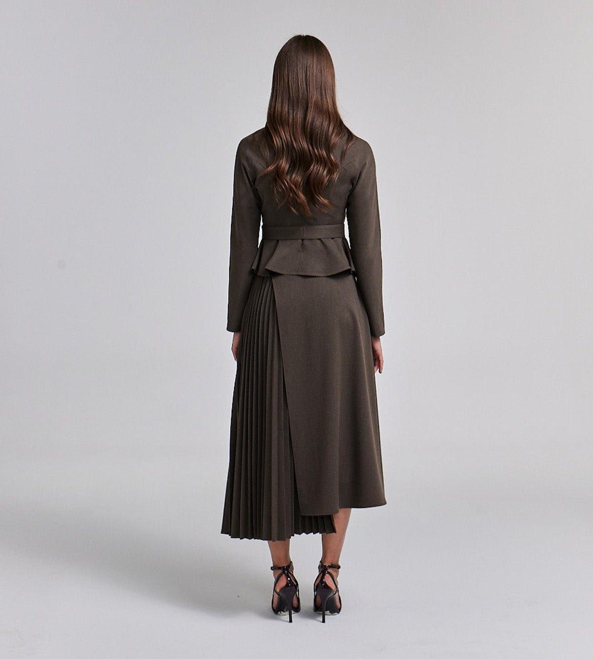 Fitted Flounce Wool Blazer - shopaleena