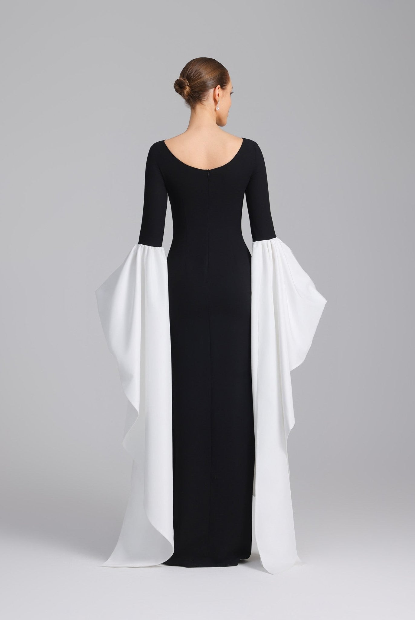 Fitted Gown With Extra Long Sleeves - shopaleena