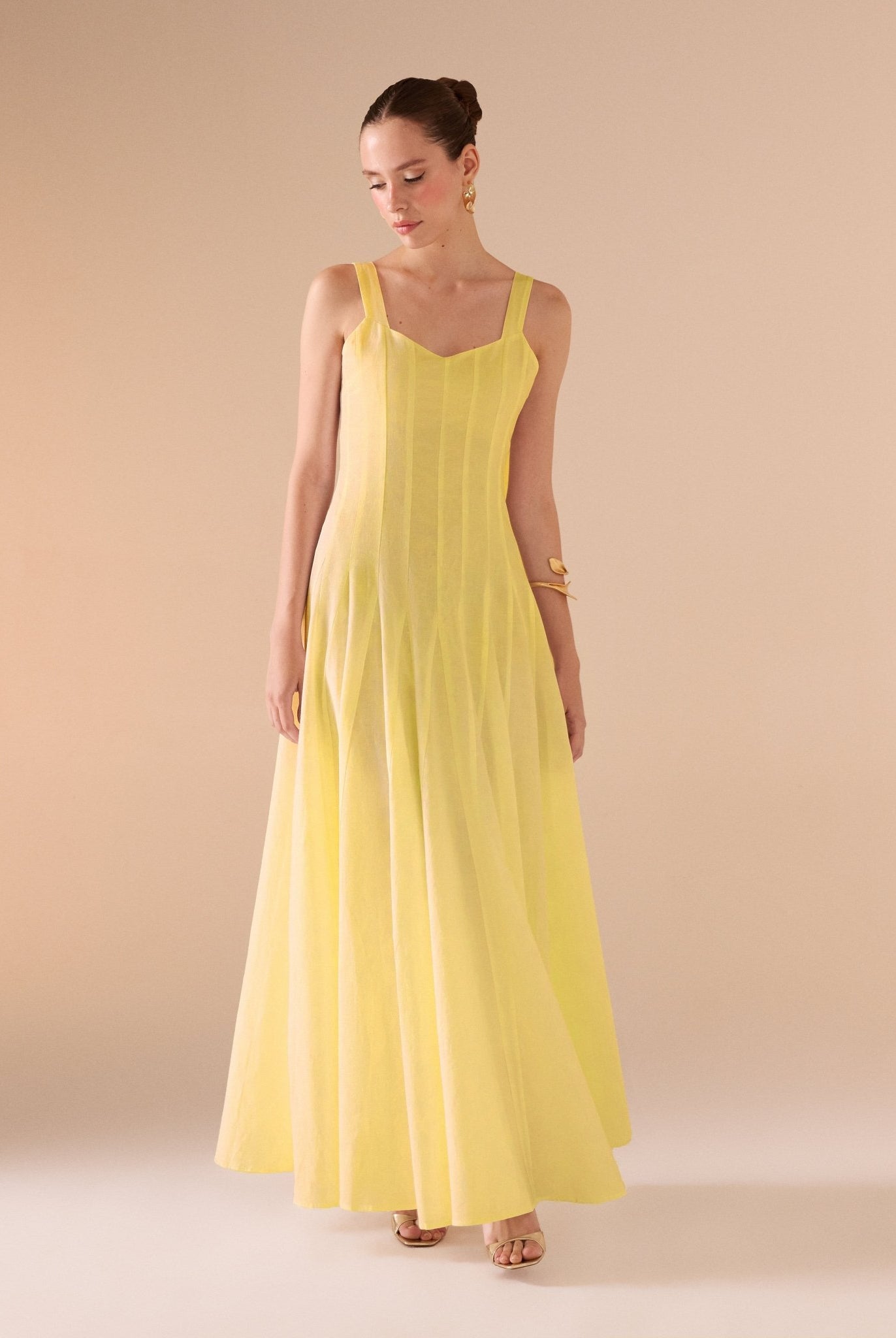 Fitted waist maxi linen dress - shopaleena