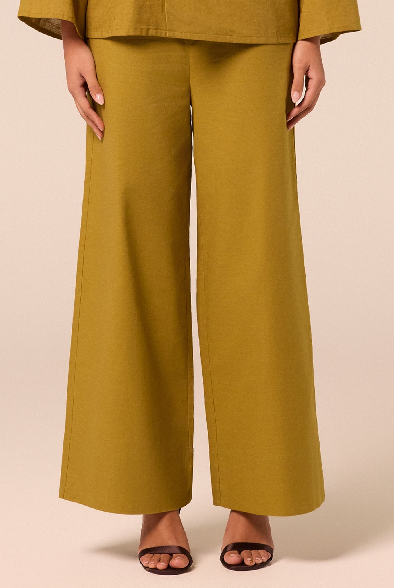 Green Wide Leg Pants - shopaleena
