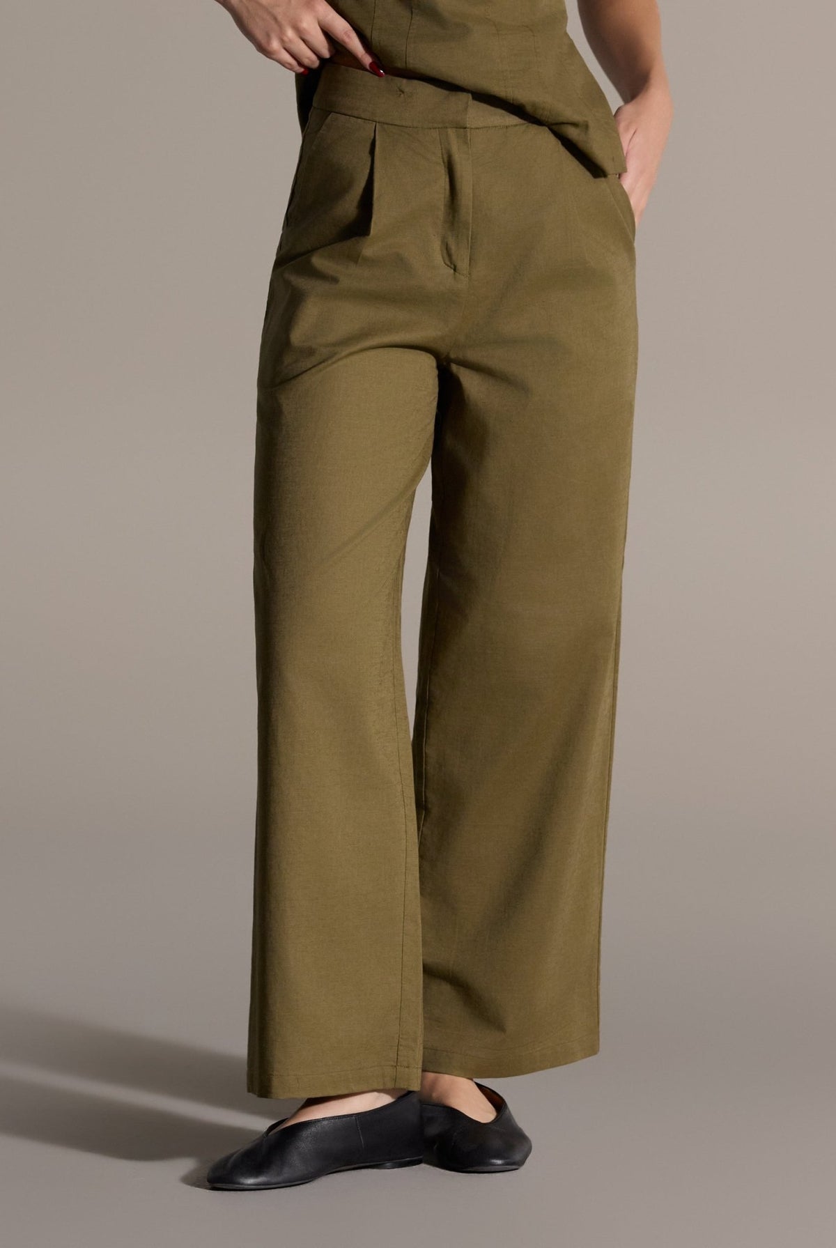Khaki Linen Straight Leg Trouser - shopaleena