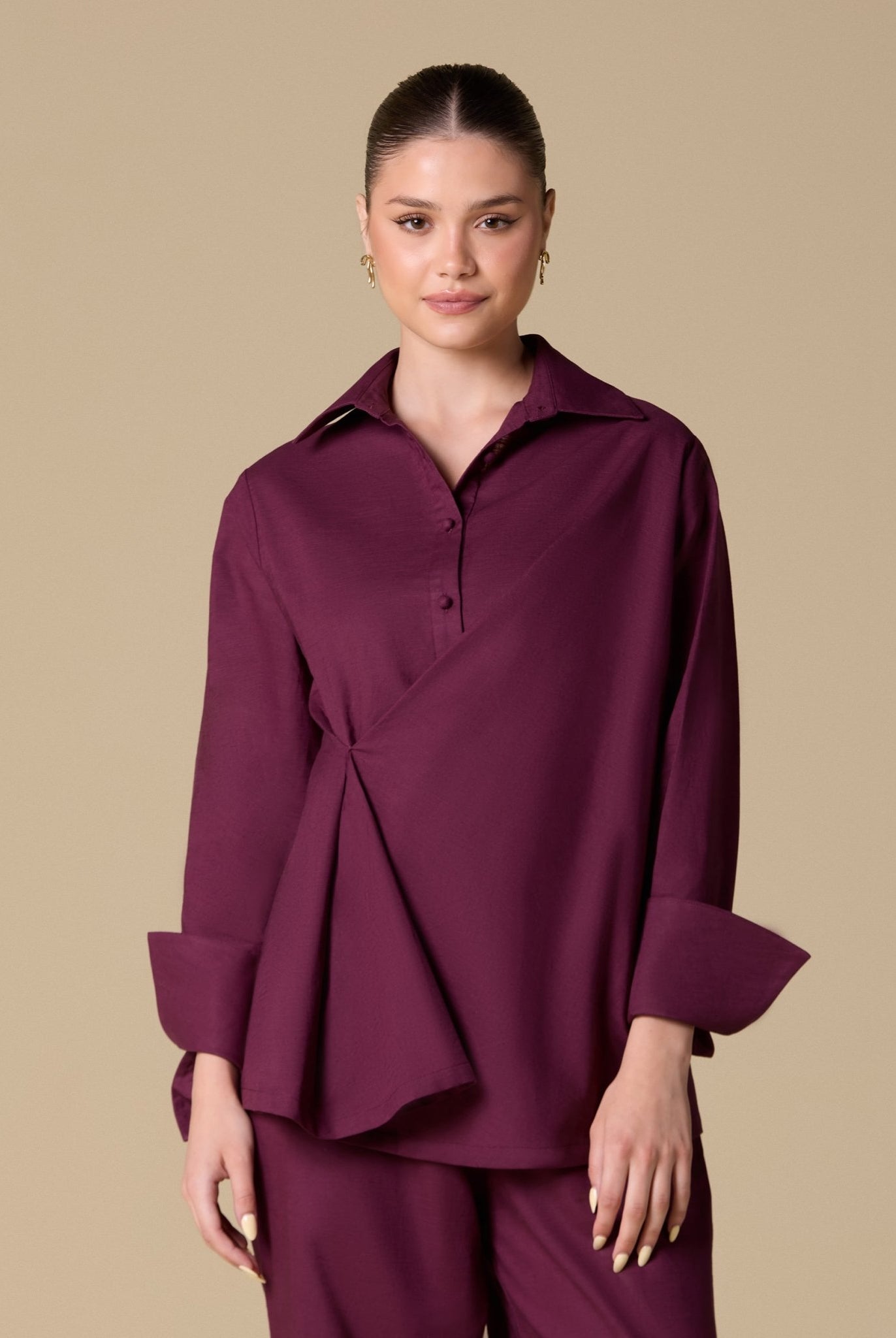 Linen Cuffed Shirt with Side Button - shopaleena