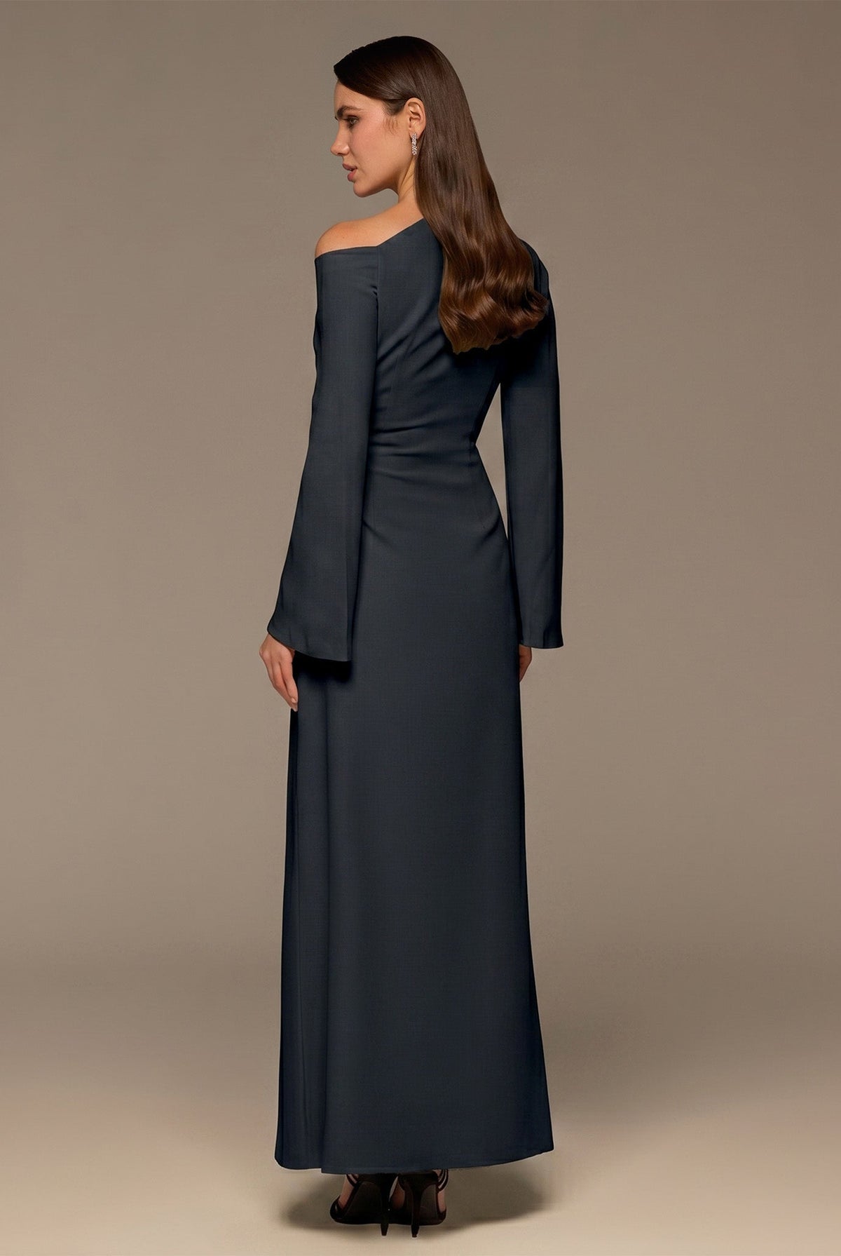 Navy Bare shoulder Crepe Maxi Dress - shopaleena