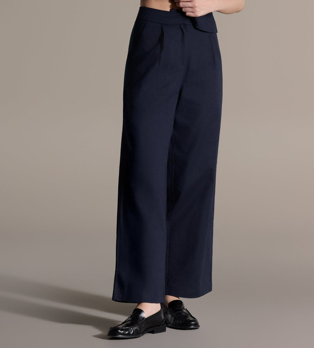 Navy Linen Straight Leg Pants - shopaleena