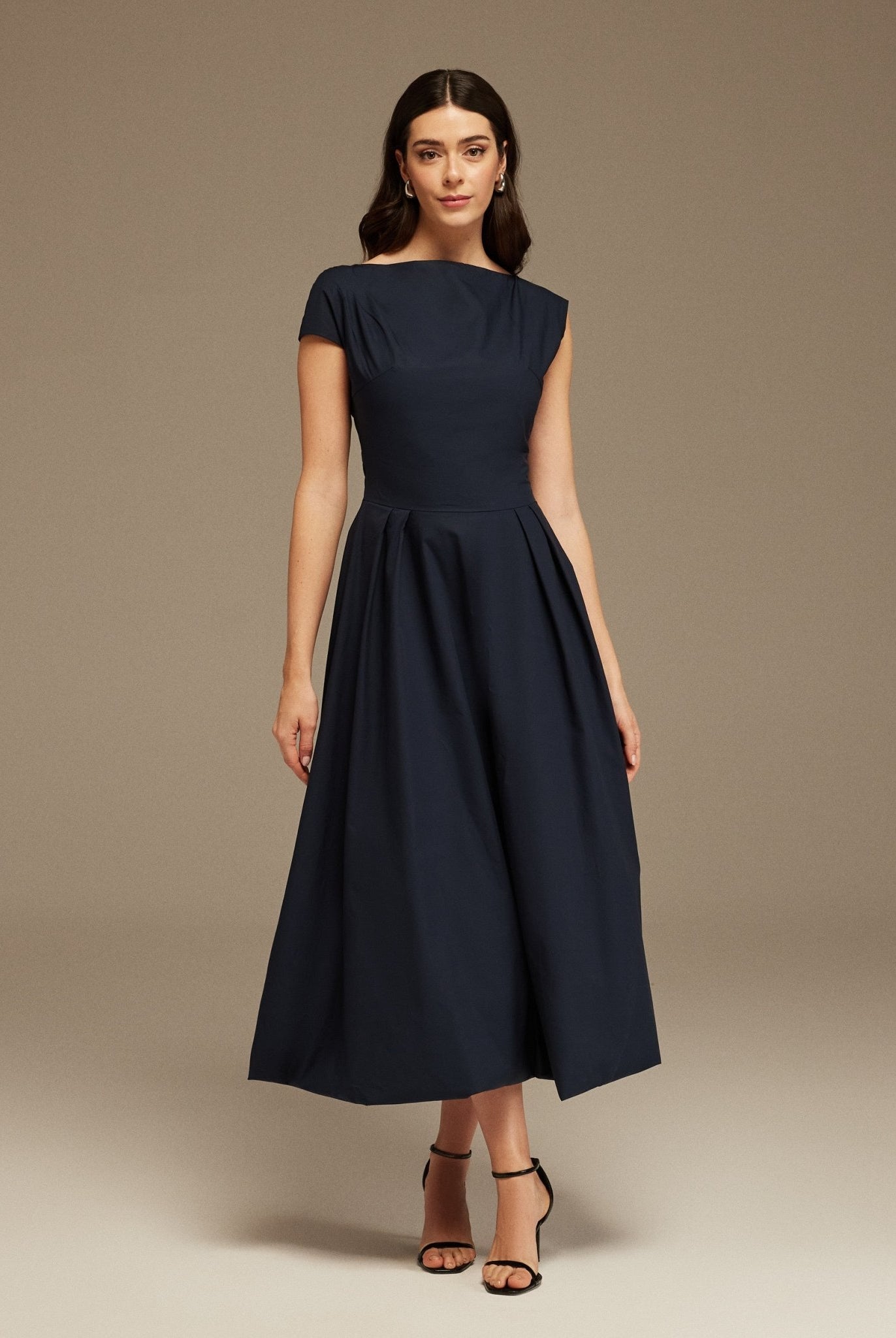 Navy Short Sleeve Balloon Midi Dress - shopaleena