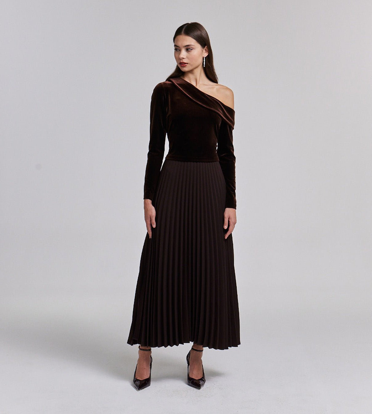 Off Shoulder Long Sleeve Velvet Maxi Dress - shopaleena