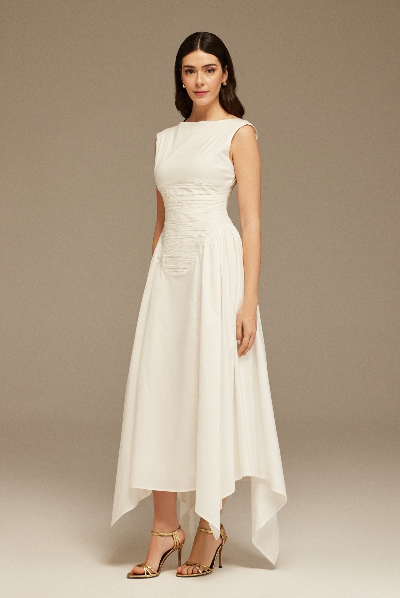 Off White Sleeveless Crepe And Chiffon Pleated Dress - shopaleena