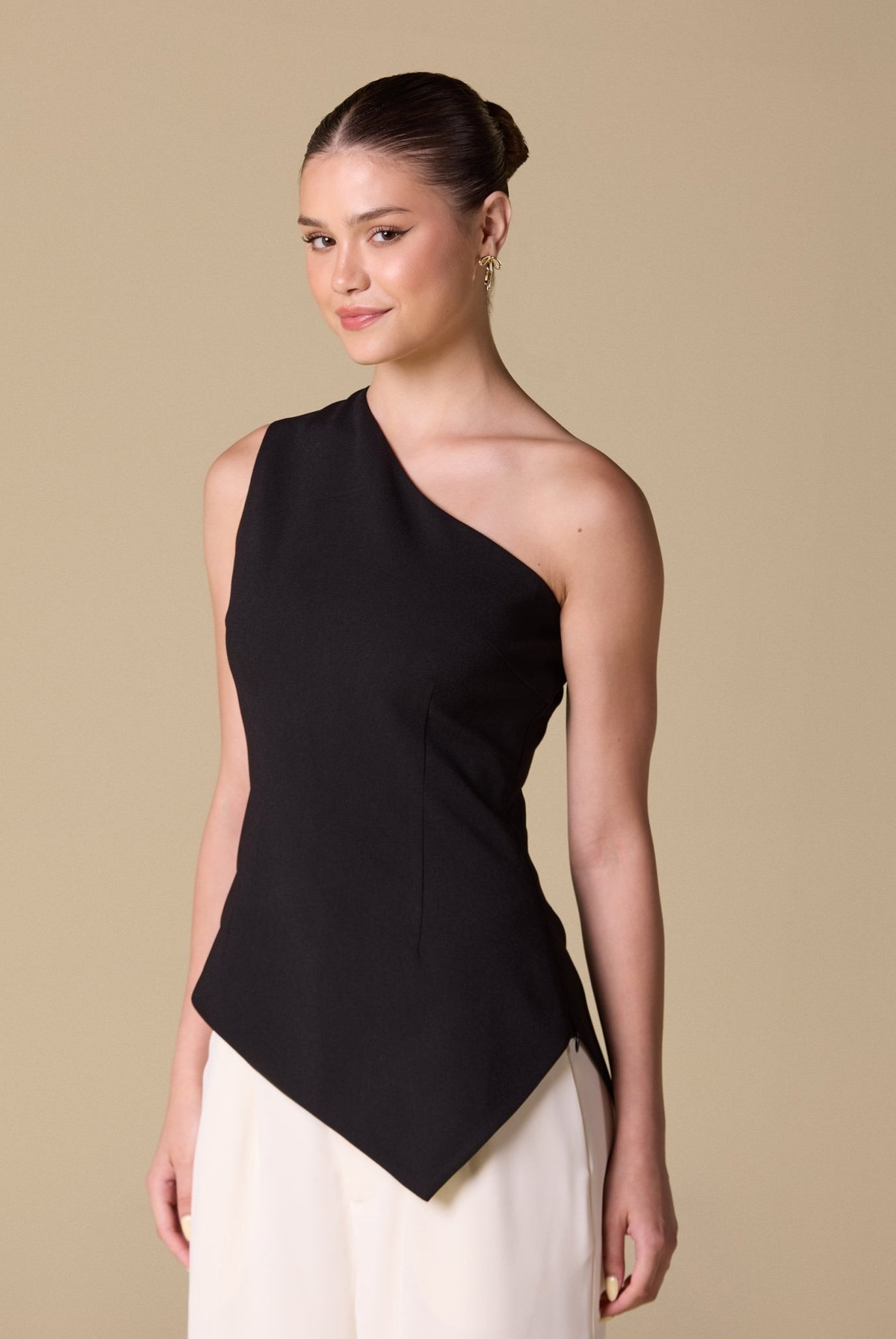 One shoulder Crepe Top - shopaleena