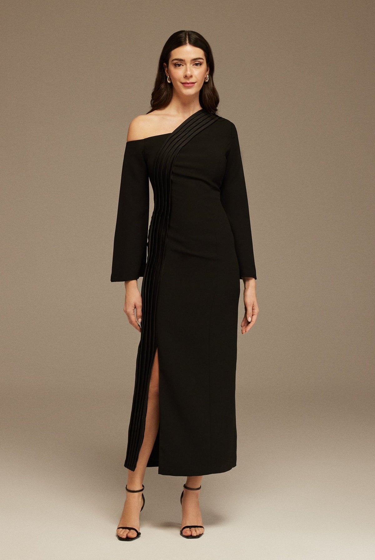 Open Shoulder Maxi Crepe Dress - shopaleena