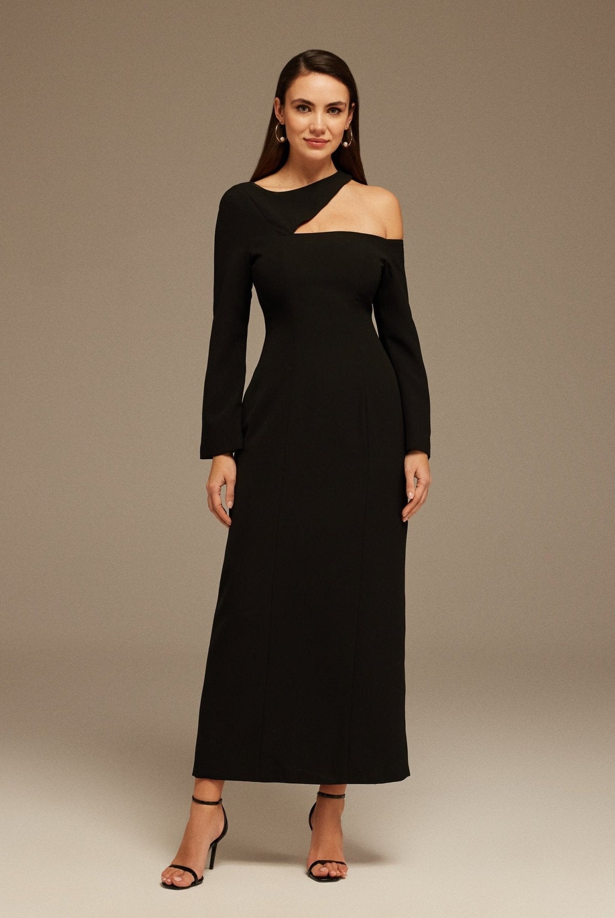 Open Shoulder Maxi Dress - shopaleena