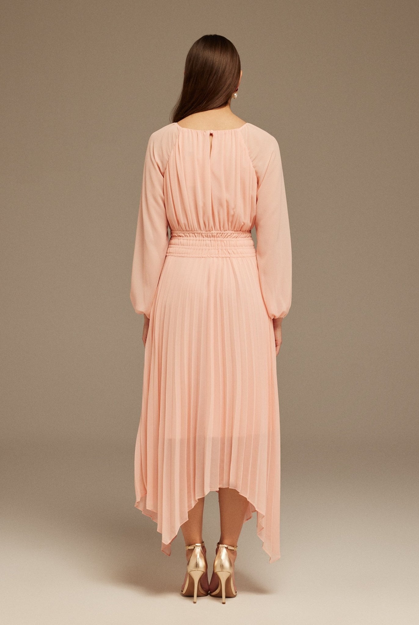 Pink Ruched top long sleeve Chiffon Midi Dress - shopaleena