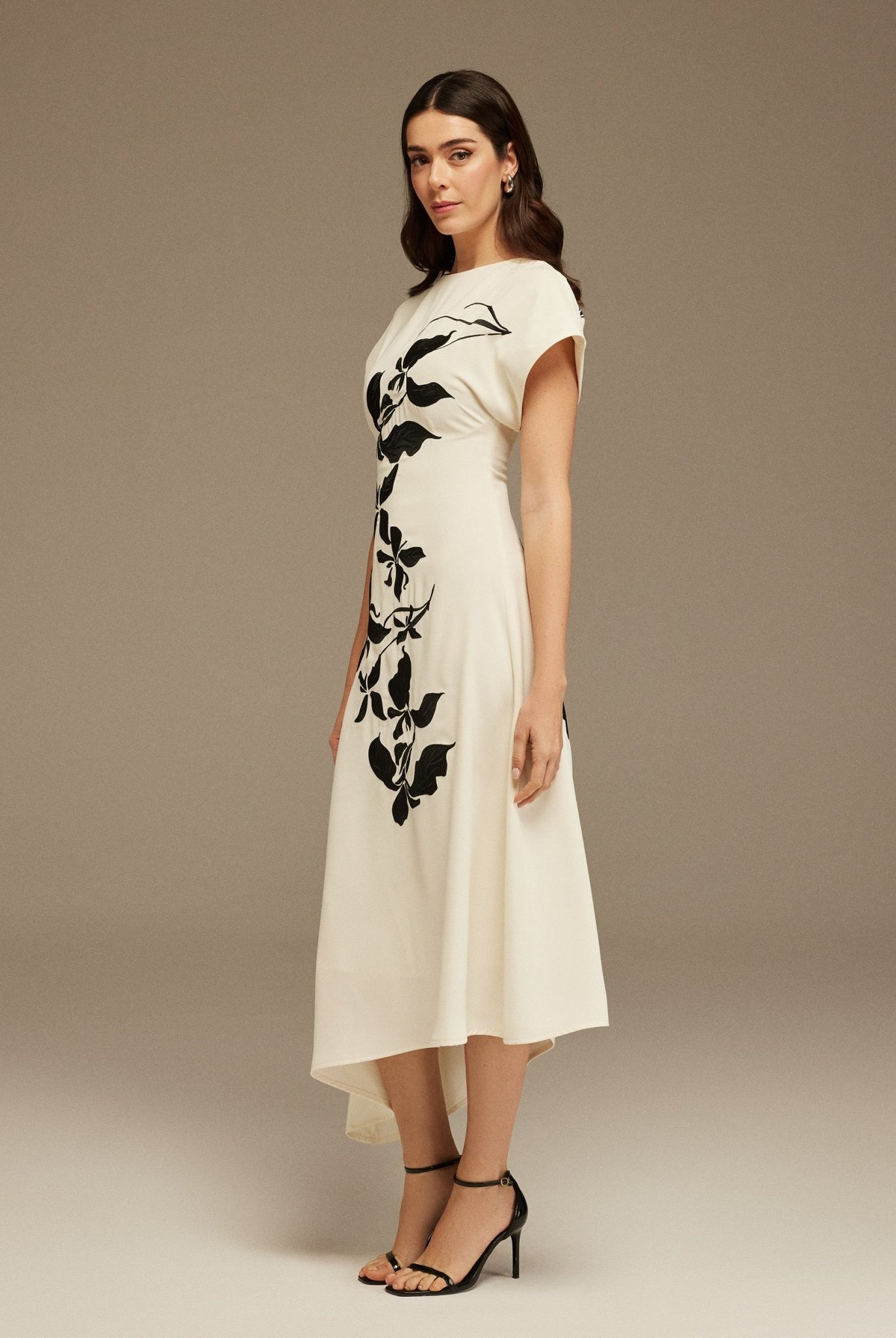 Short Sleeve Asymmetric Printed Midi Dress - shopaleena