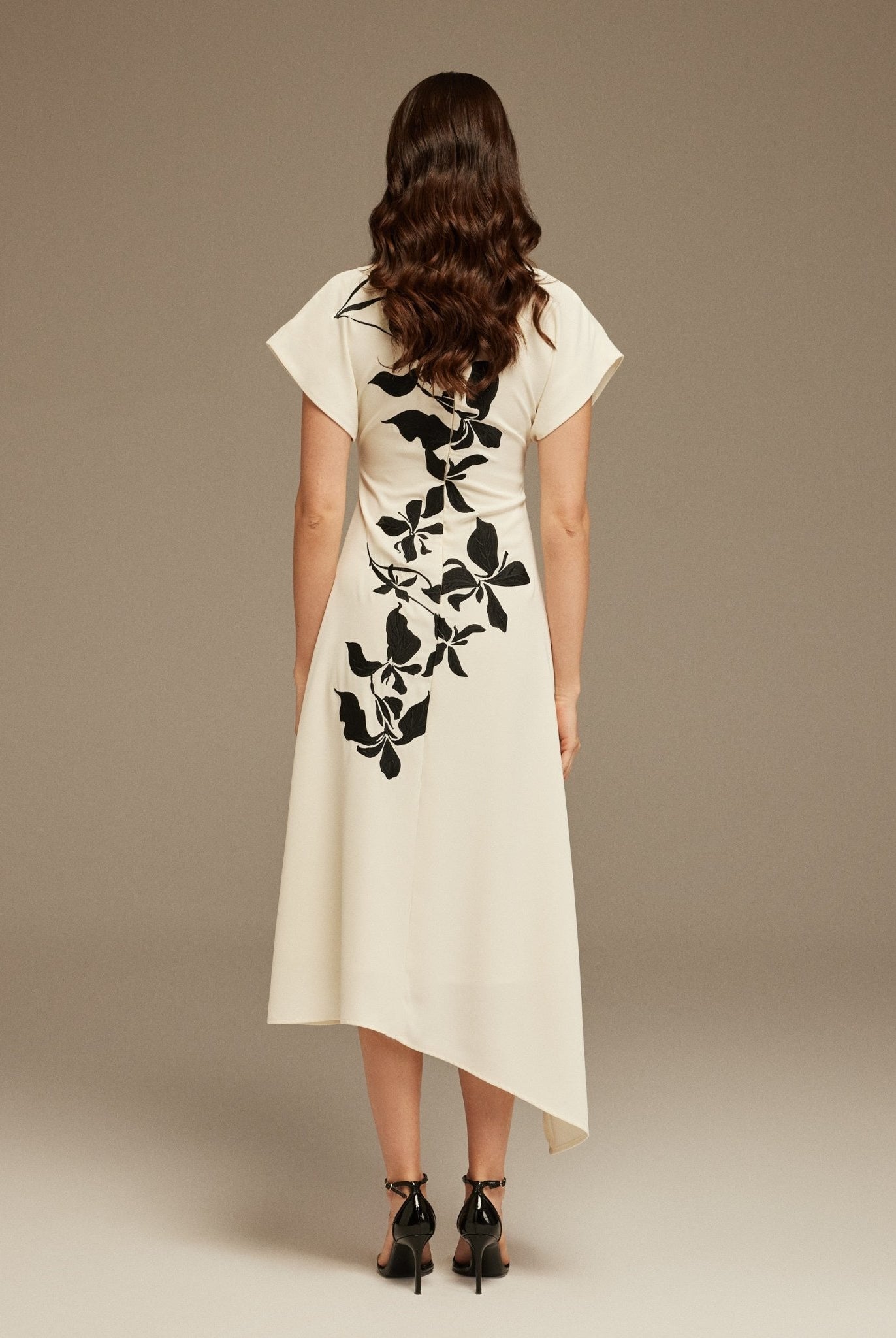 Short Sleeve Asymmetric Printed Midi Dress - shopaleena