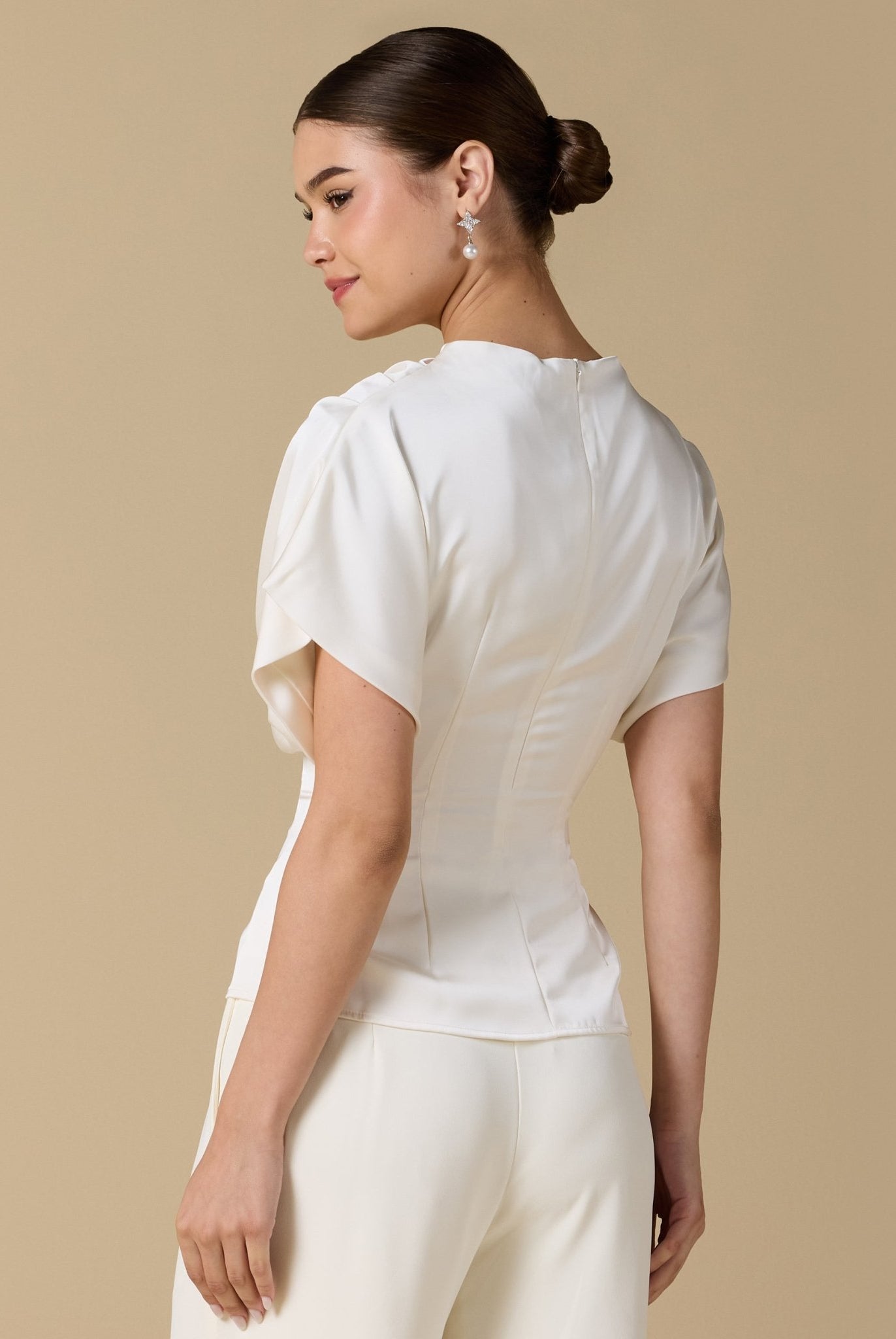 Short Sleeve Dropped Satin Top - shopaleena