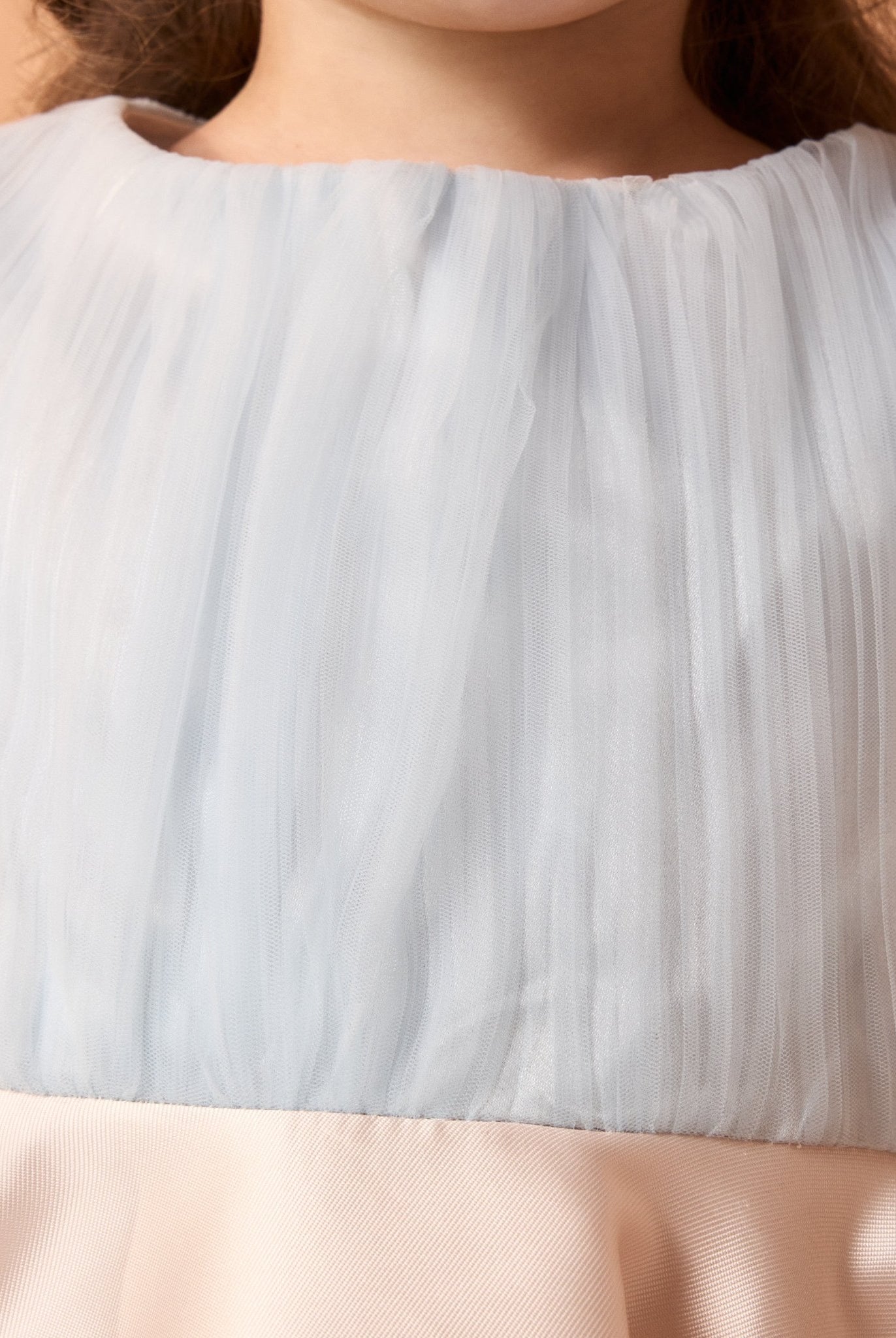 فستان تفته أزرق فاتح وبيج بأكمام قصيرة  - shopaleena